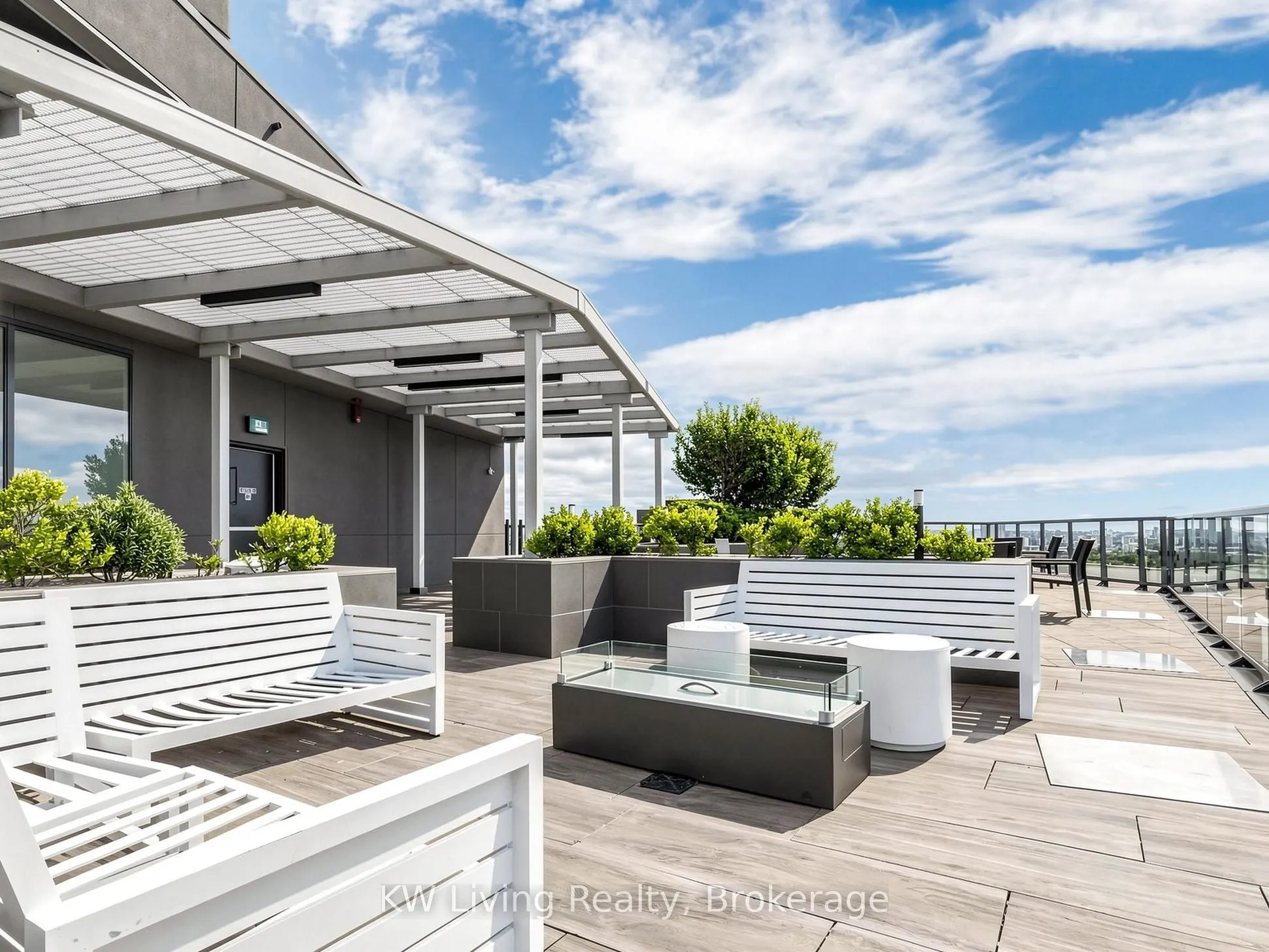 11 Lillian Street #406