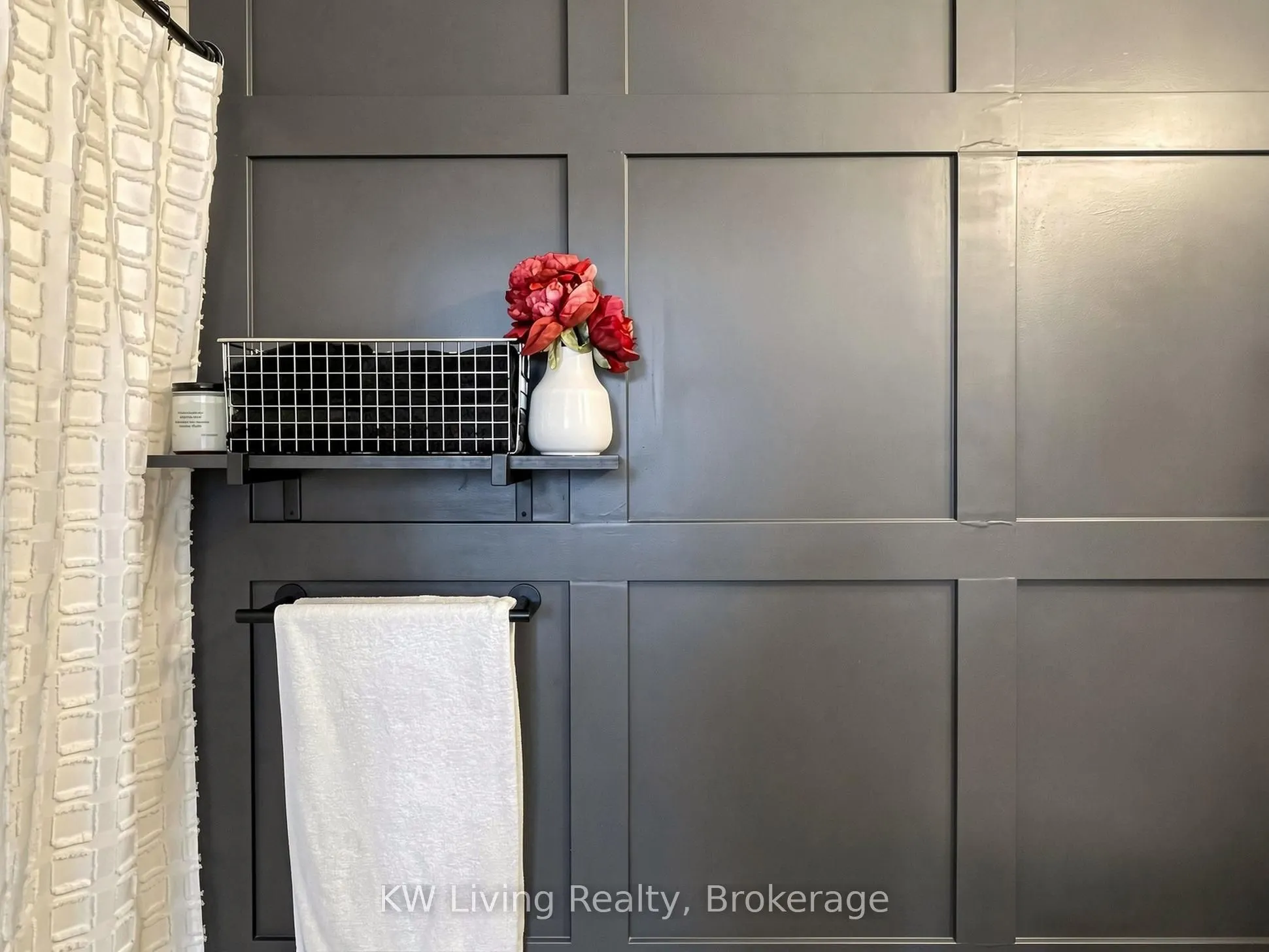 11 Lillian Street #406
