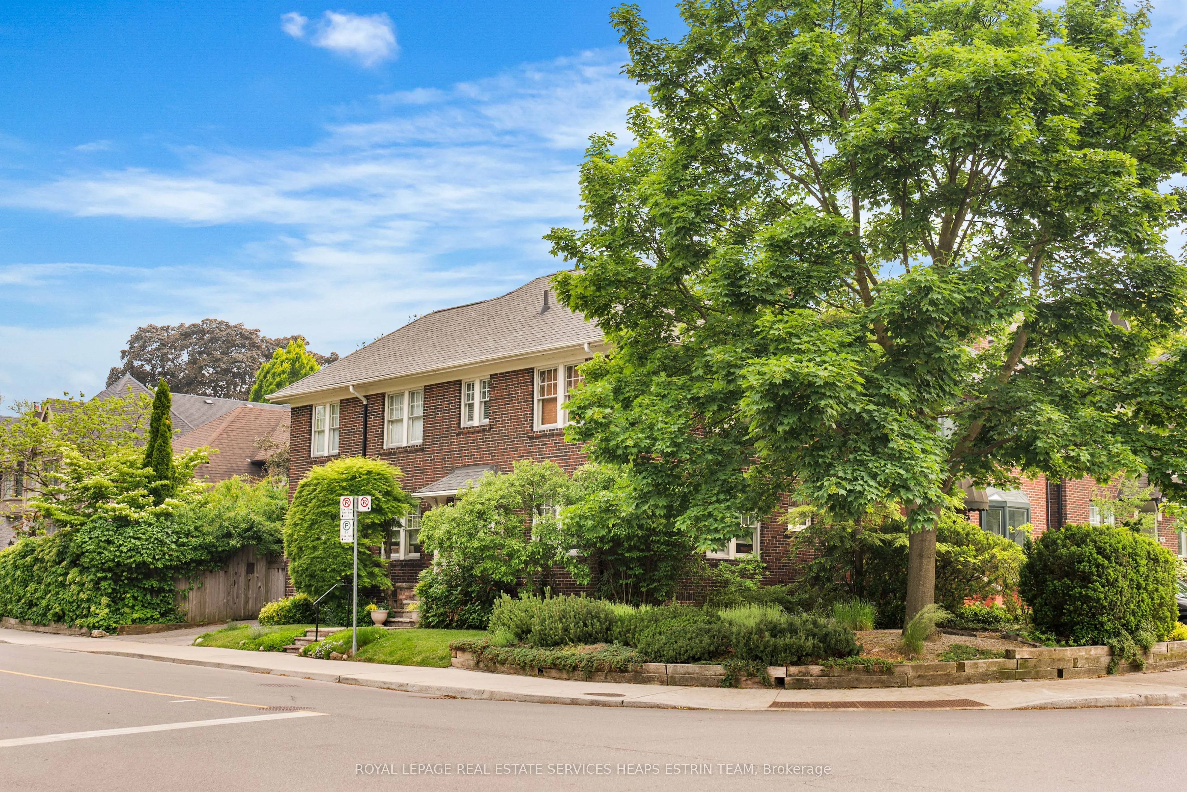 106 Colin Avenue