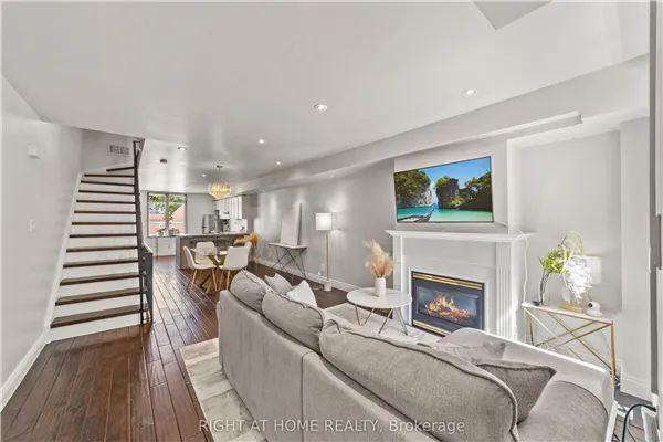 12 Sudbury Street #2608