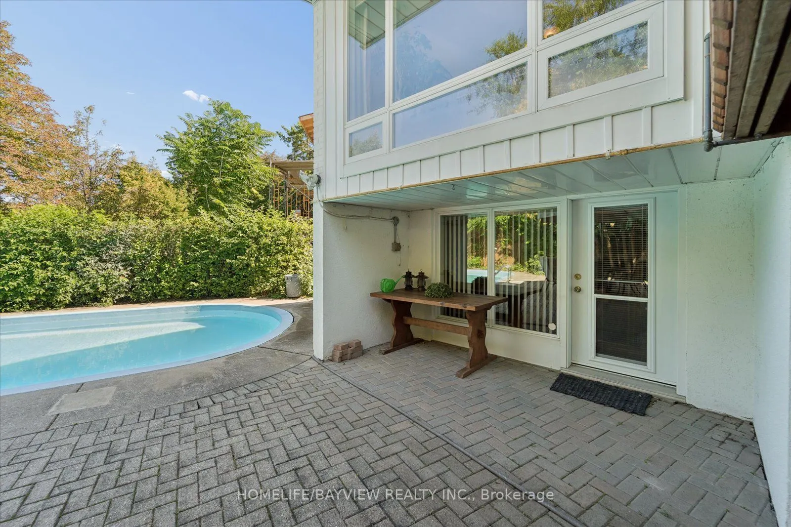 24 Ravenscroft Circle