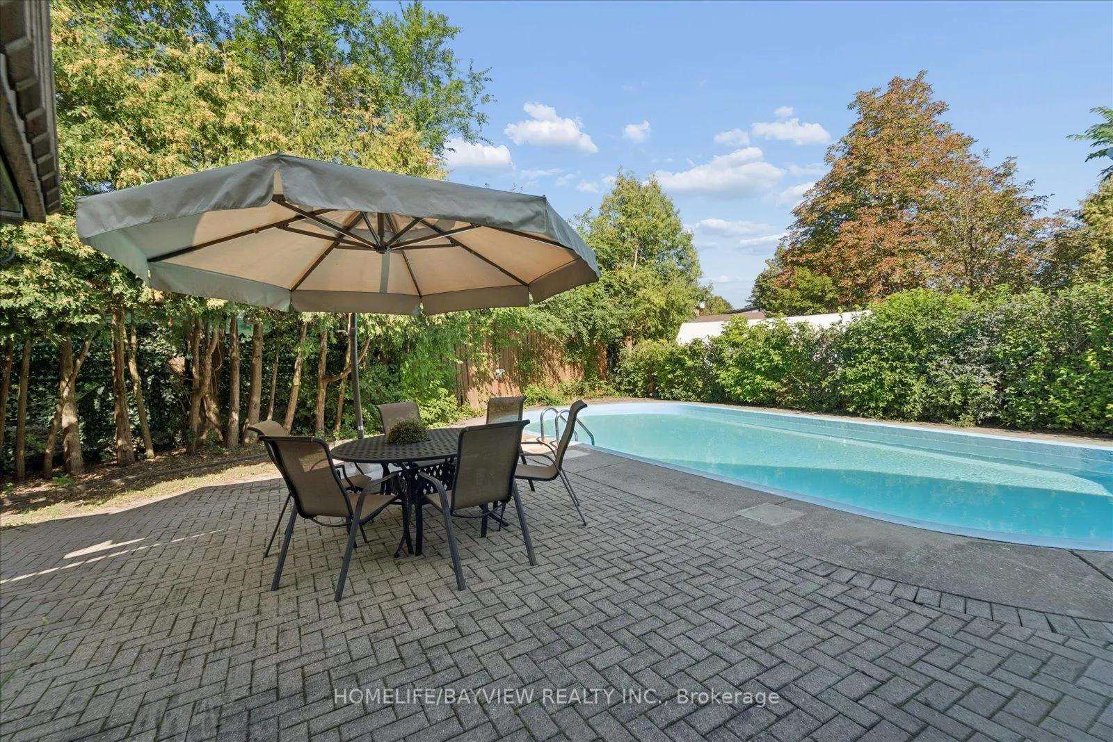 24 Ravenscroft Circle