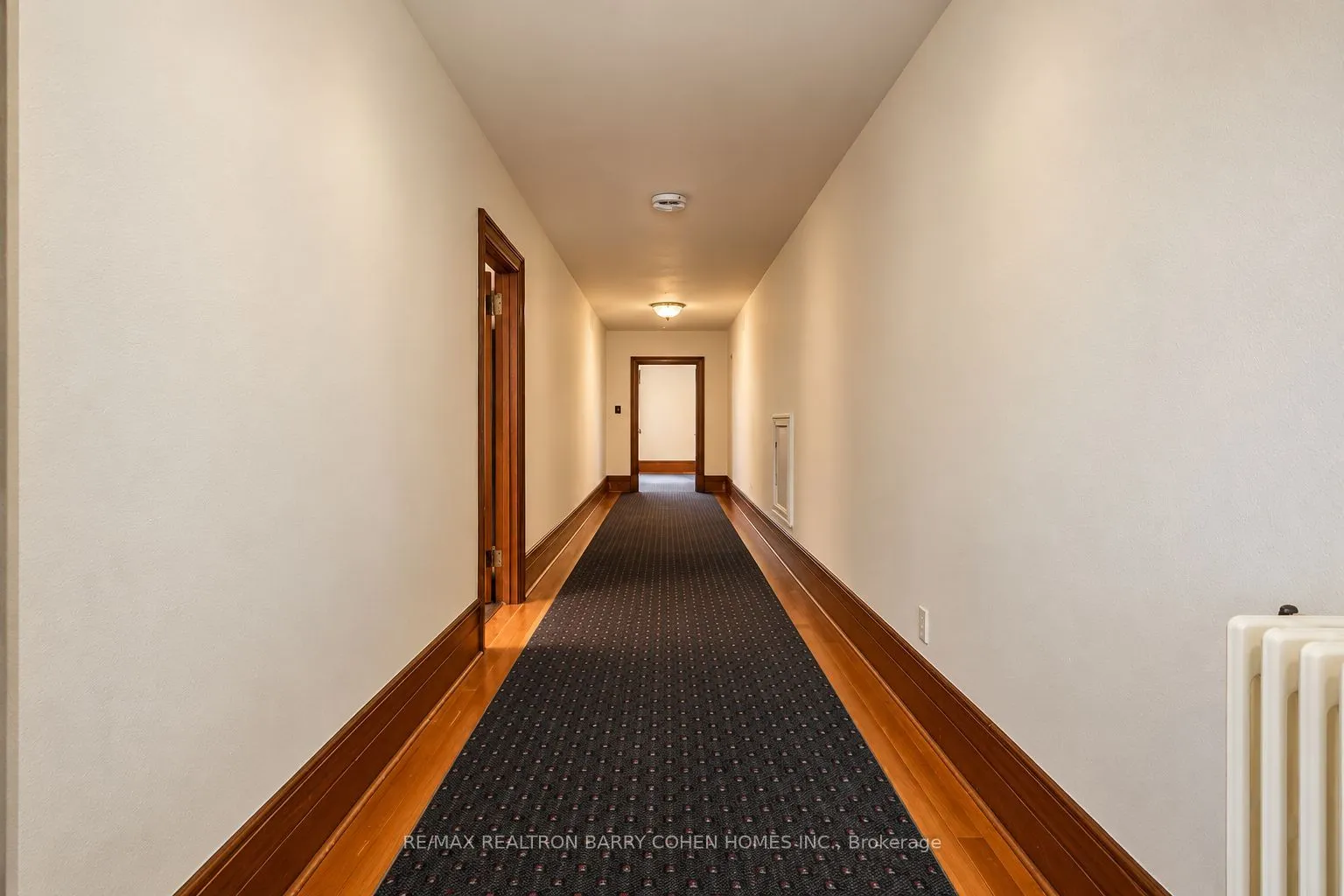 372 Old Yonge Street