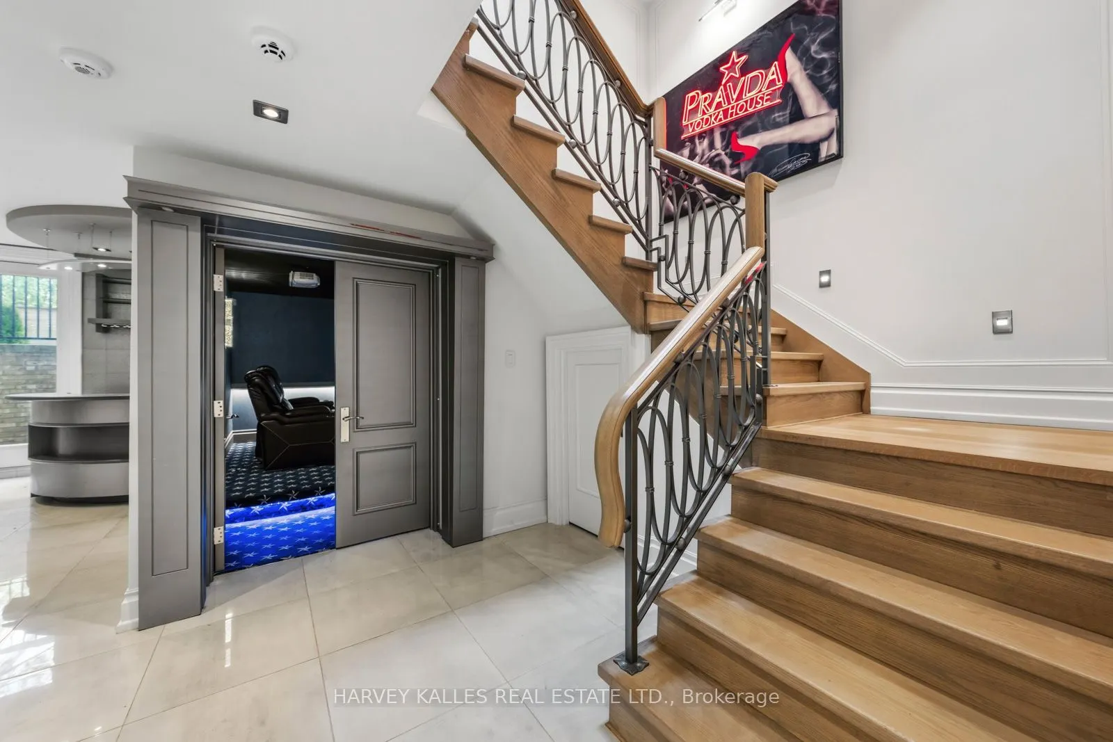 523 Vesta Drive