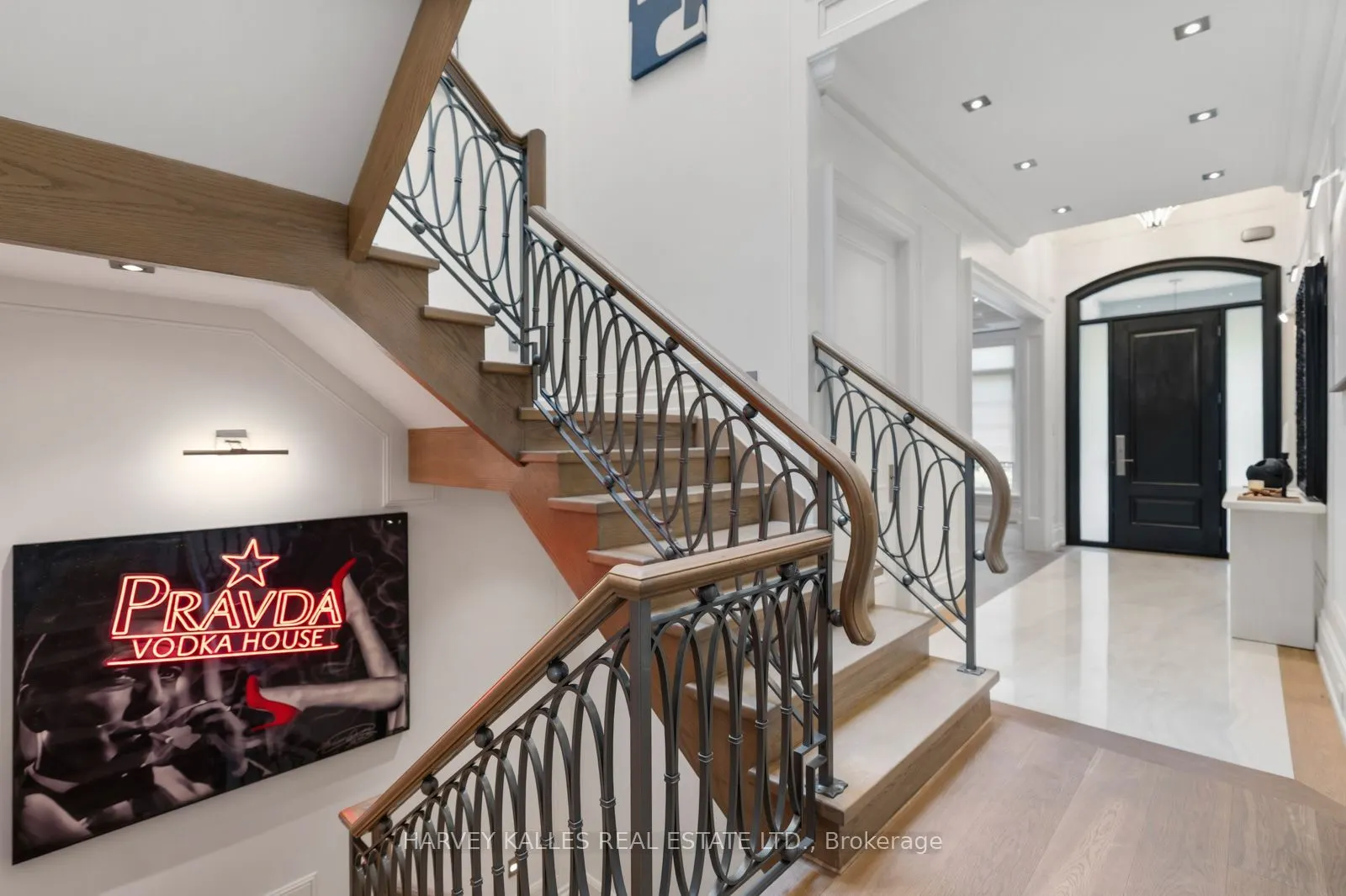 523 Vesta Drive