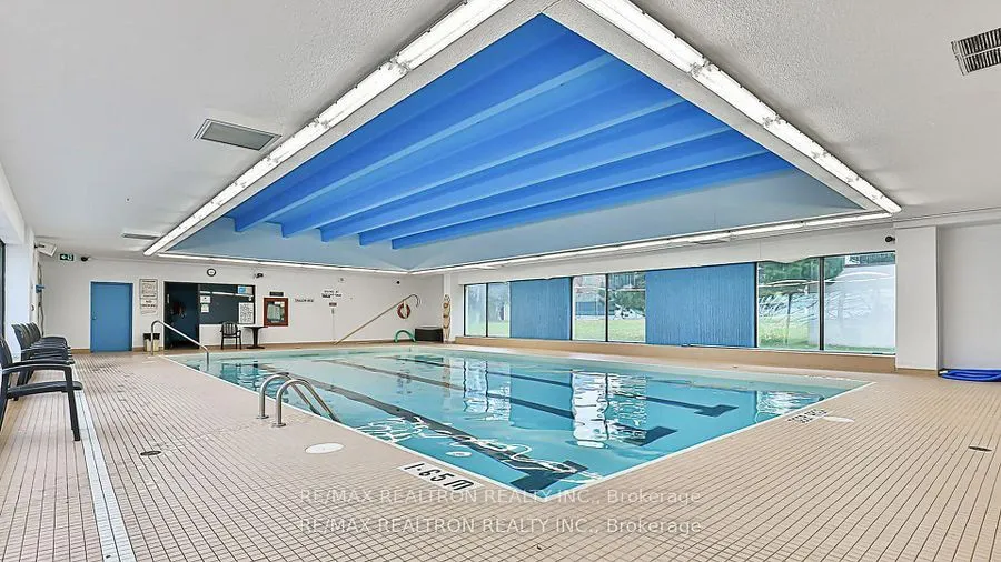 350 Seneca Hill Drive #212