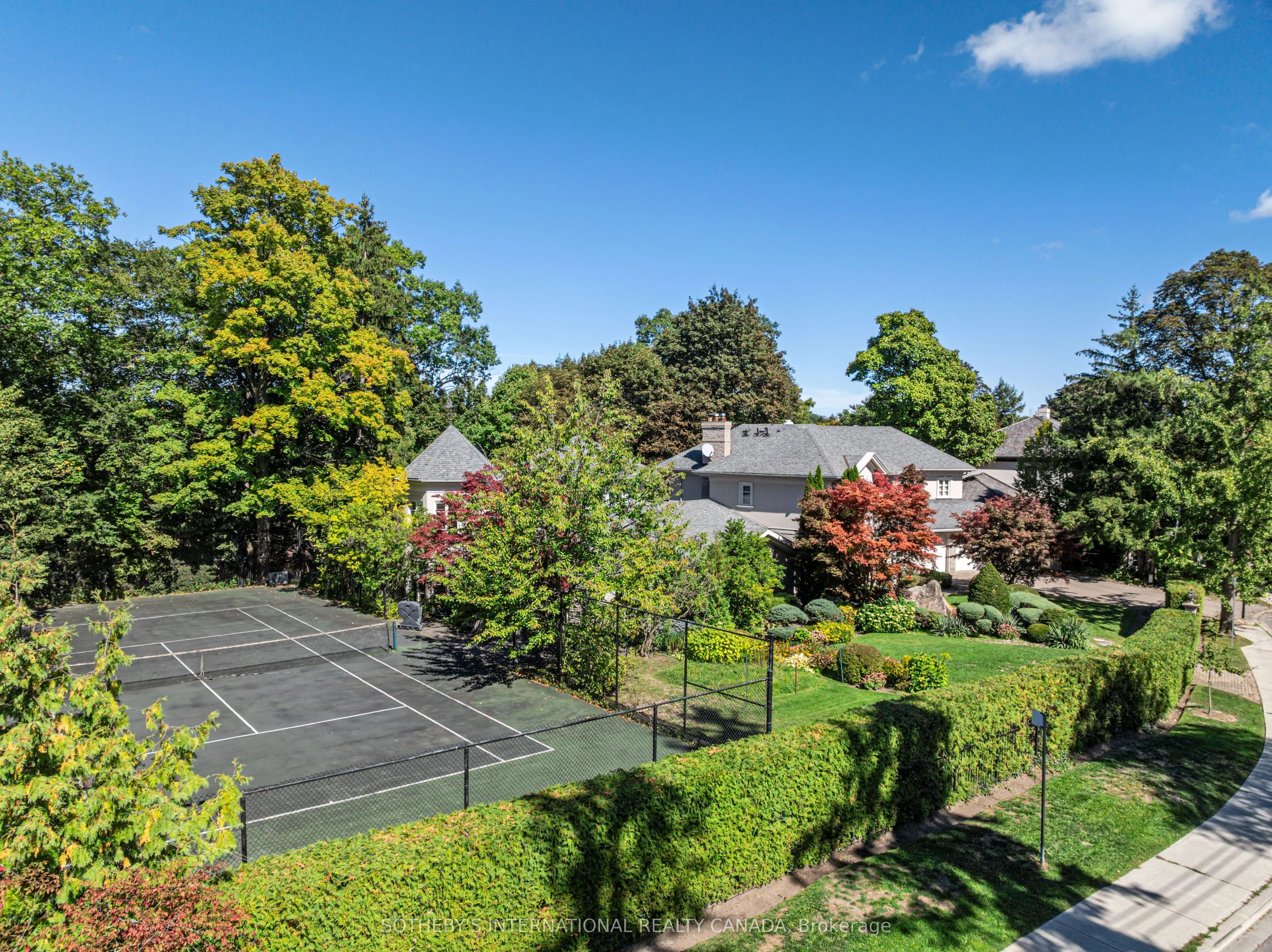 340 Riverview Drive