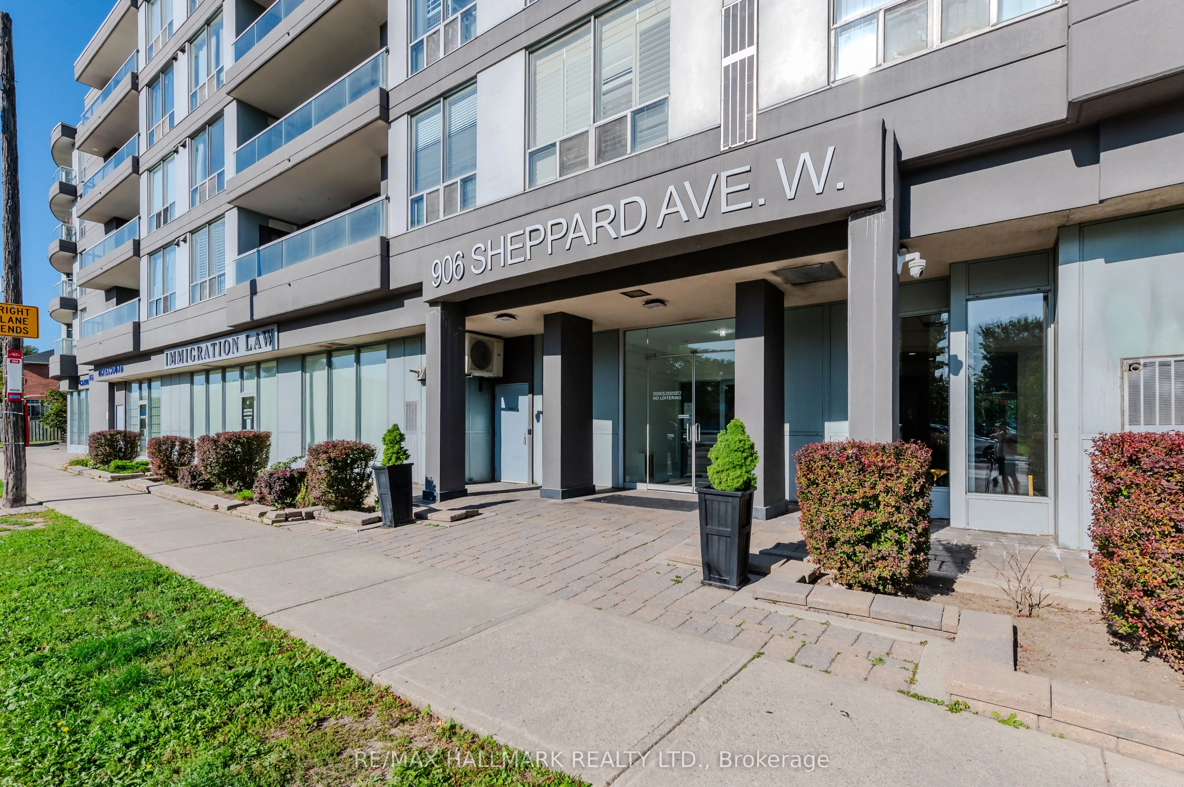 906 Sheppard Avenue W #308
