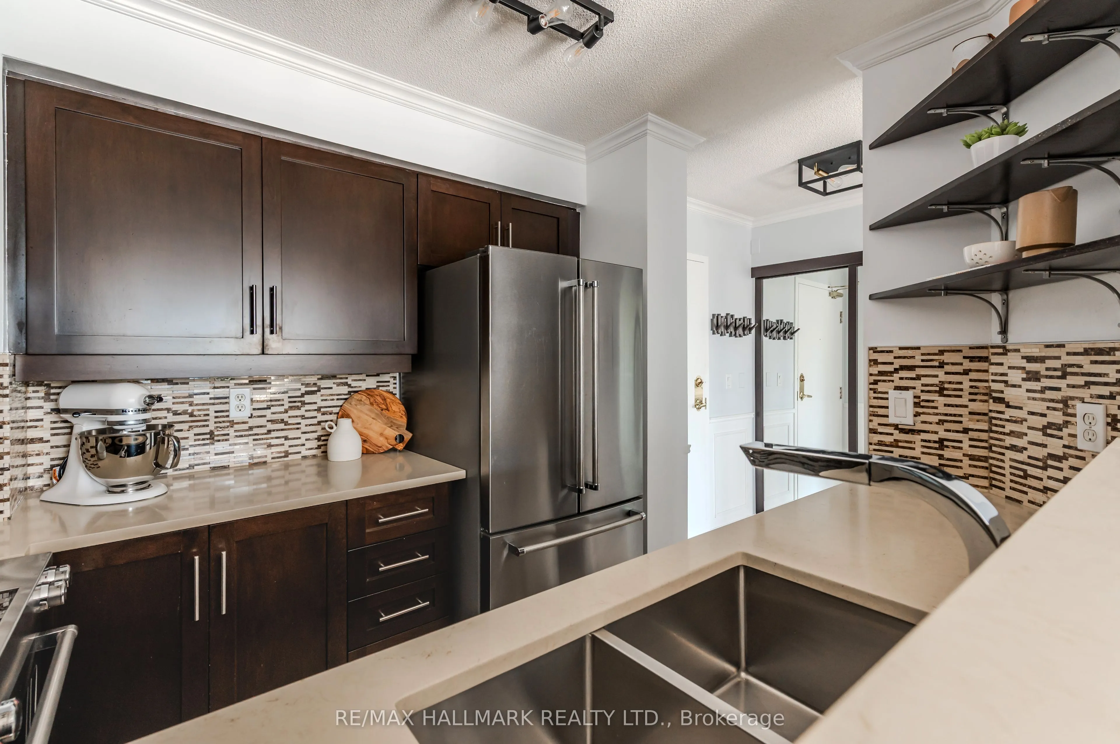 906 Sheppard Avenue W #308