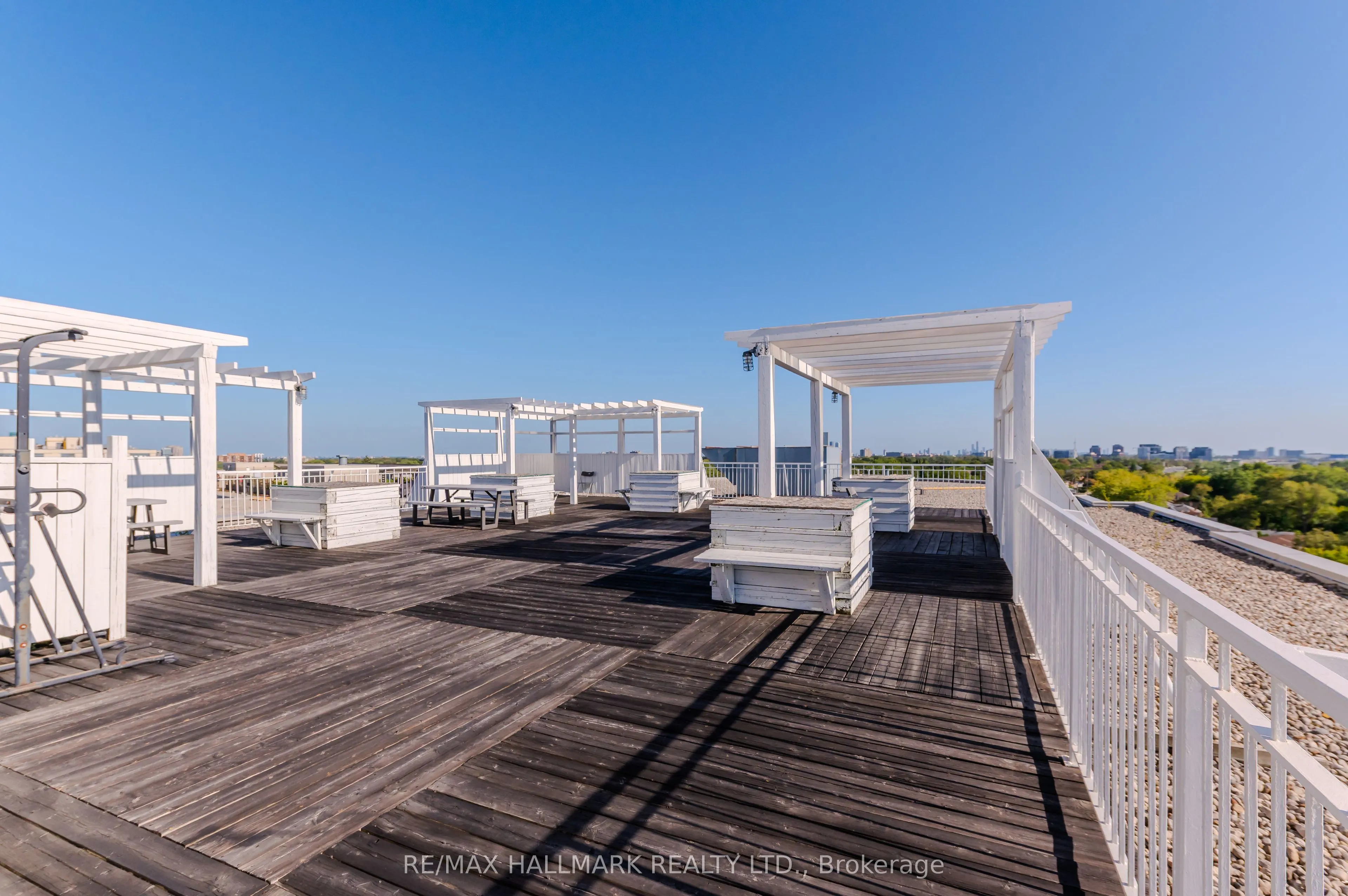 906 Sheppard Avenue W #308