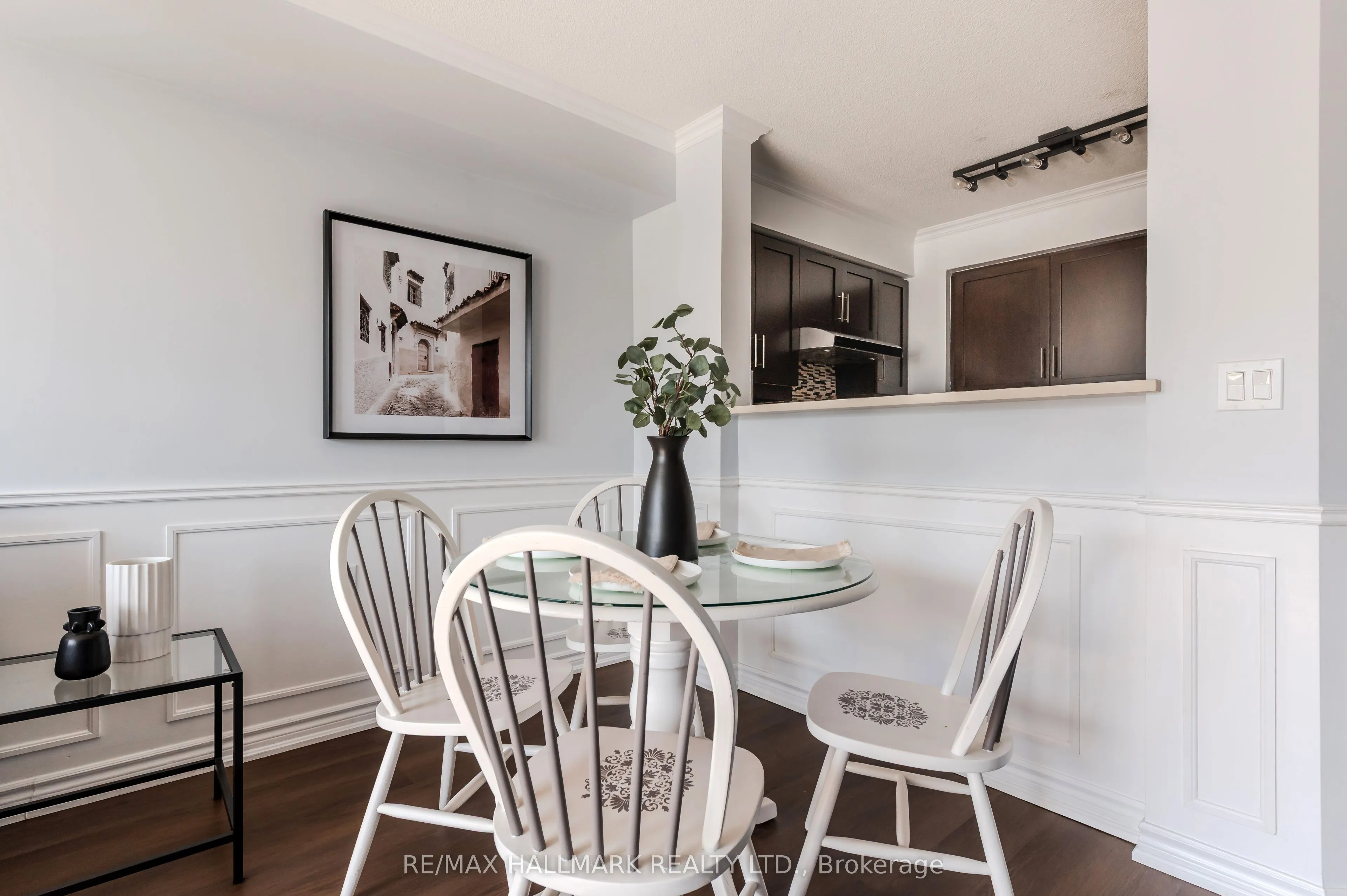 906 Sheppard Avenue W #308