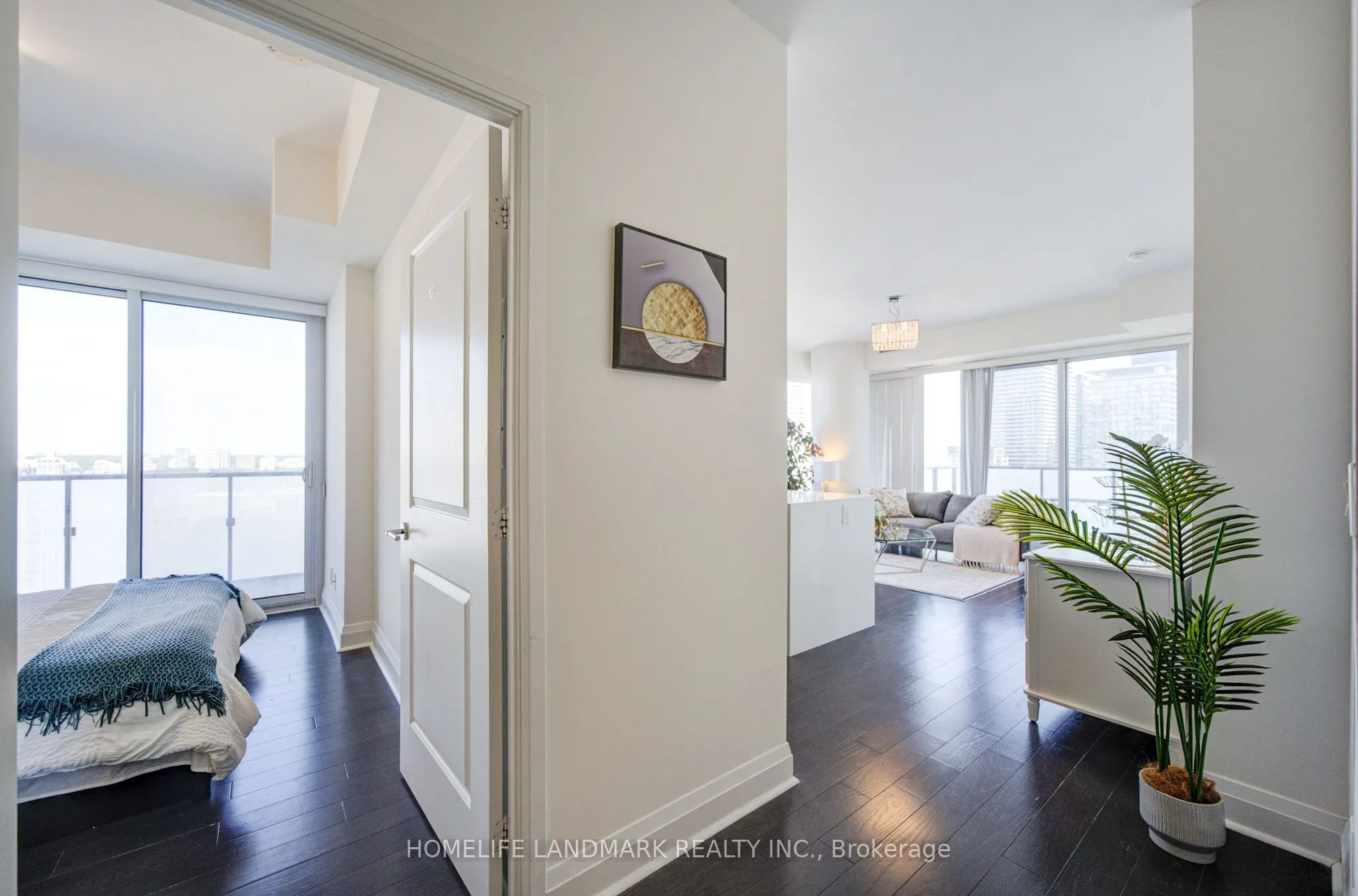 1080 Bay Street #3410