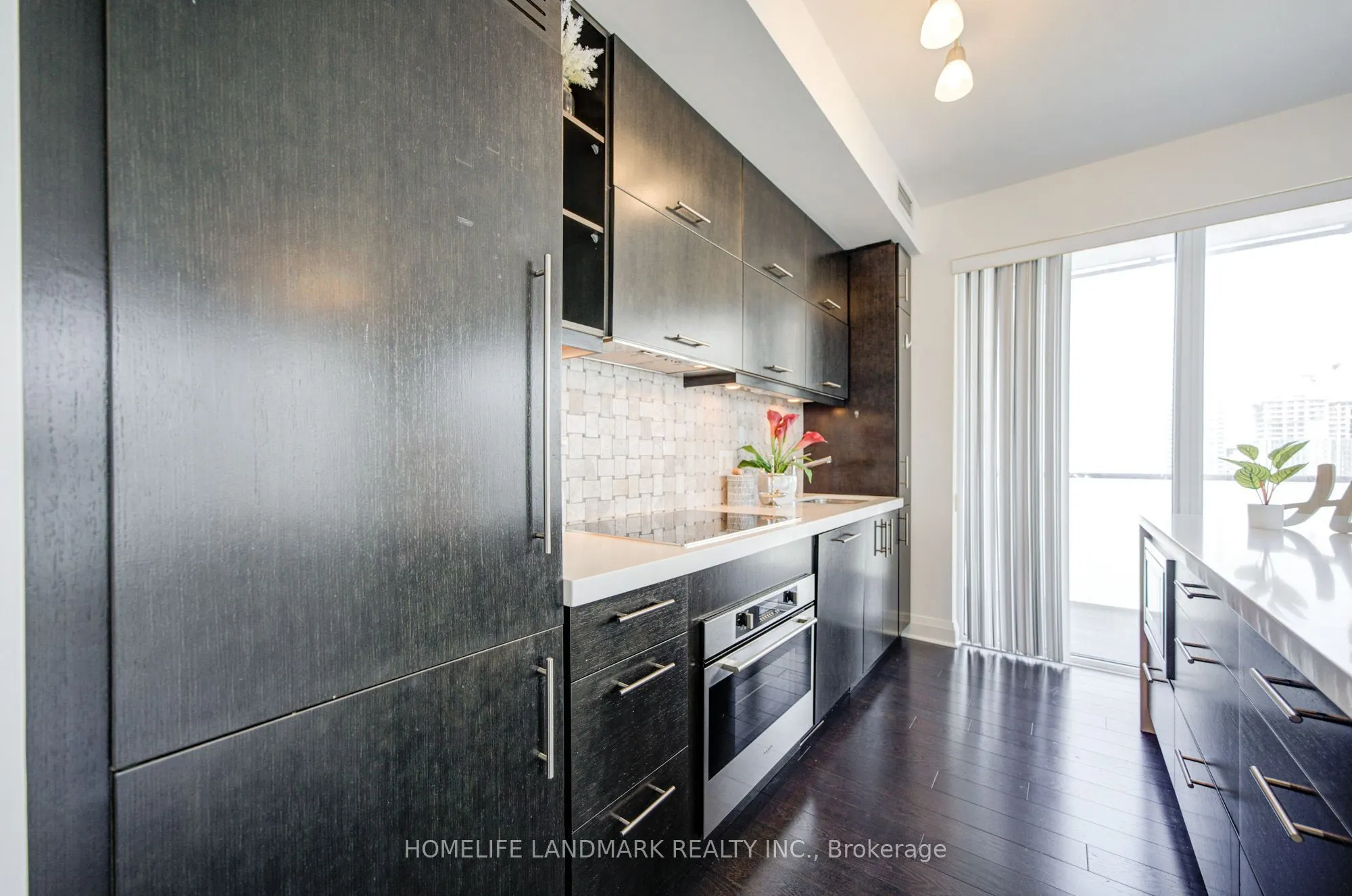 1080 Bay Street #3410