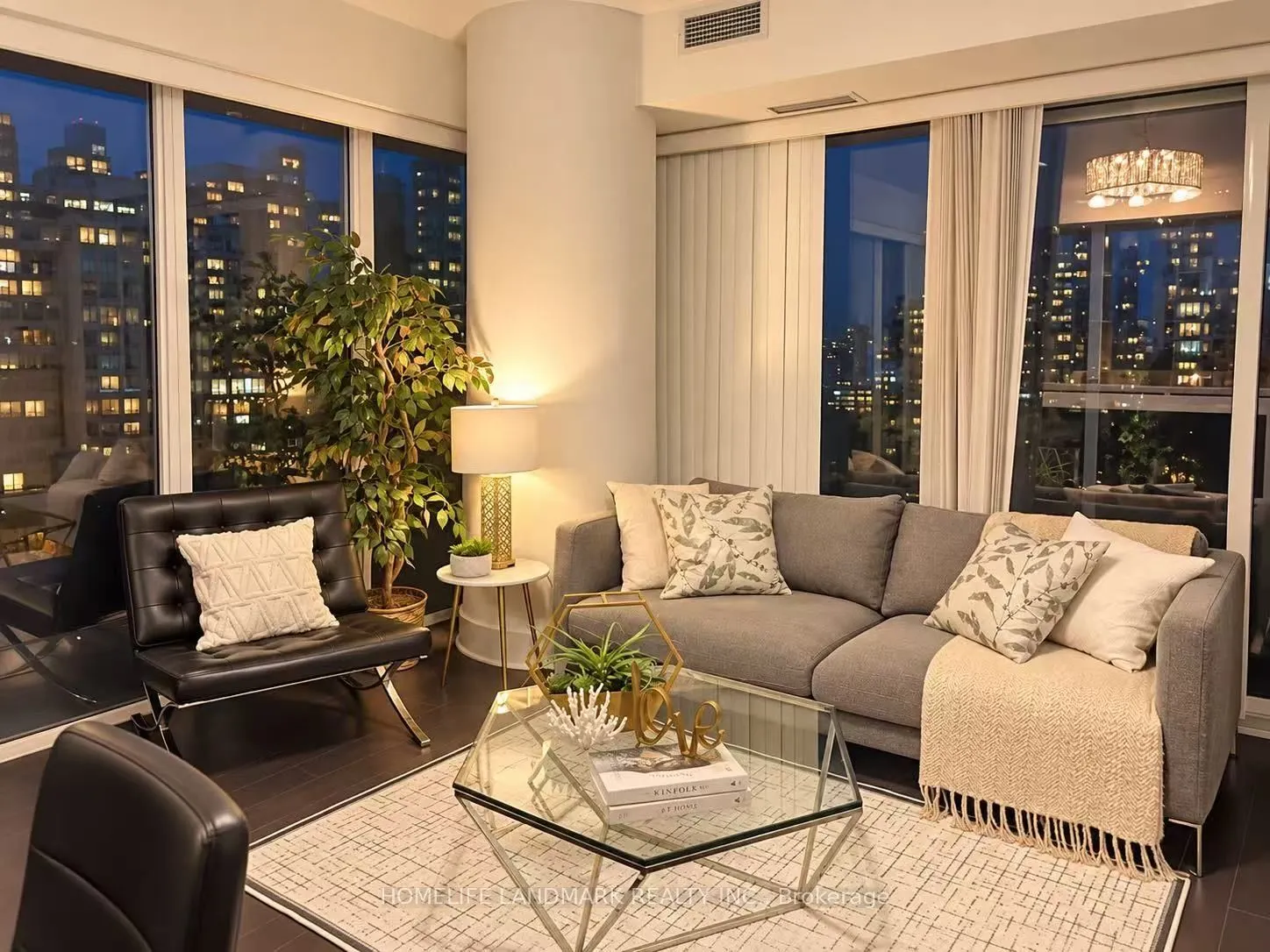 1080 Bay Street #3410