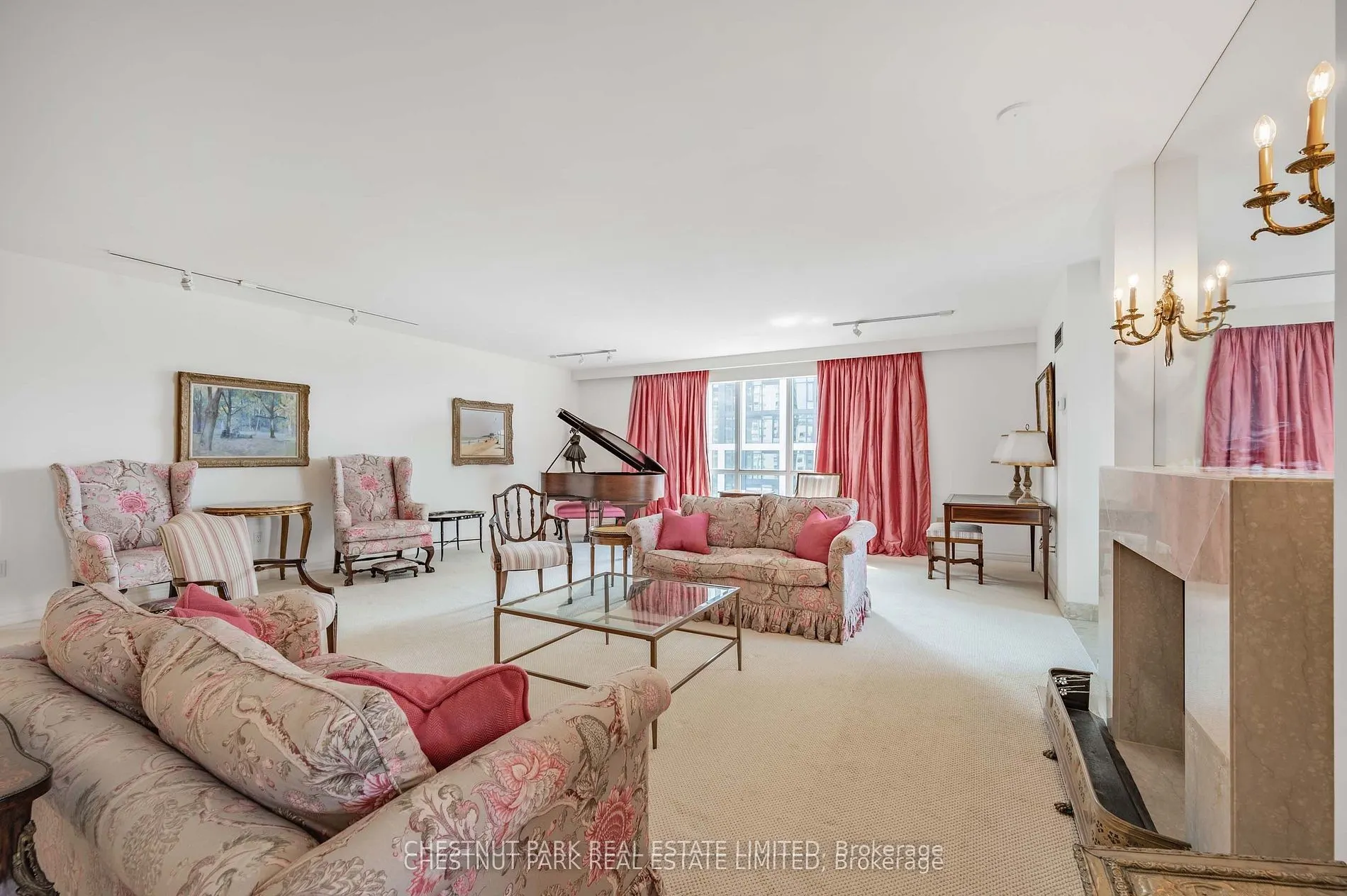 40 Rosehill Avenue #PHG
