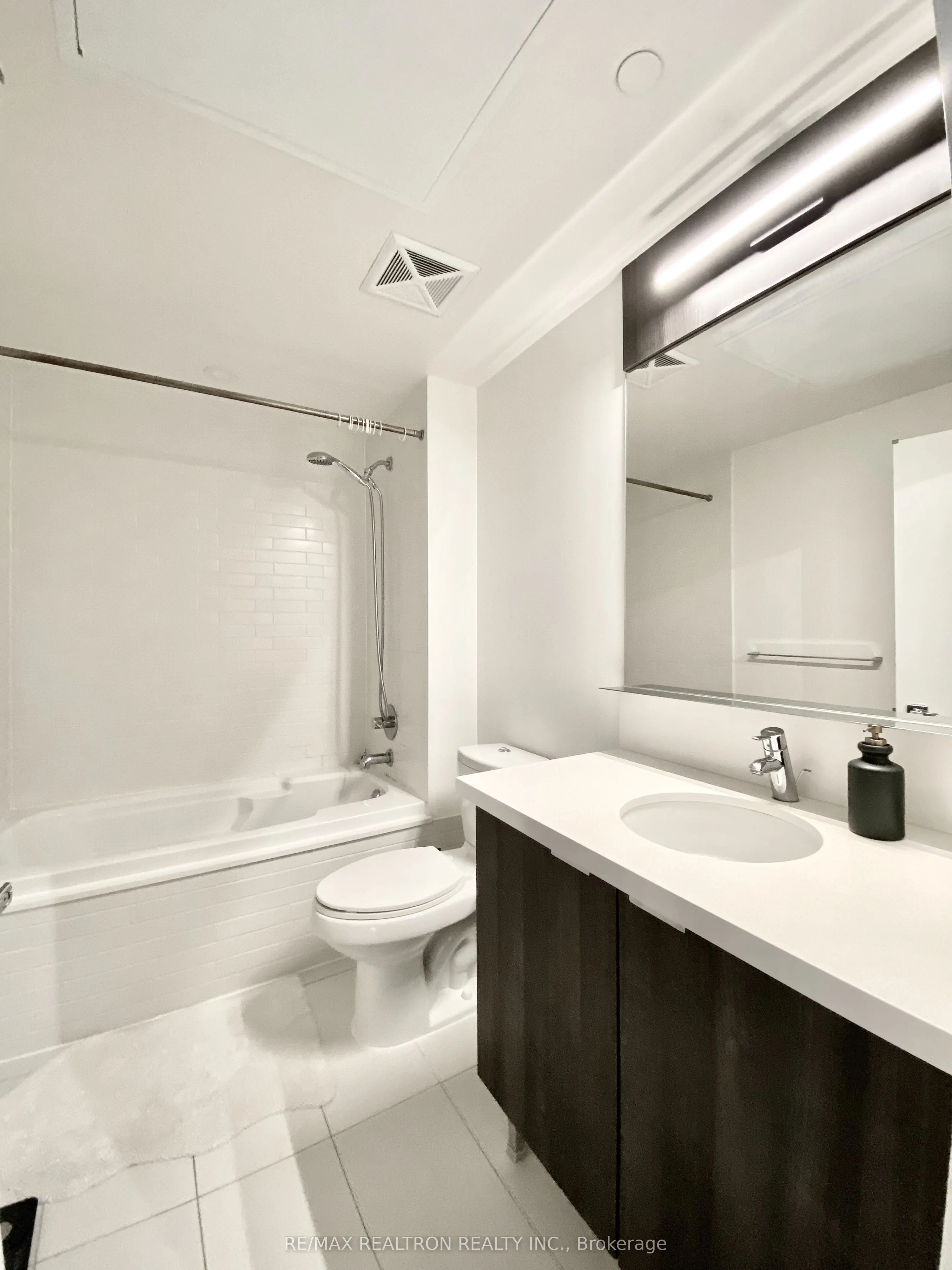 21 Widmer Street #710
