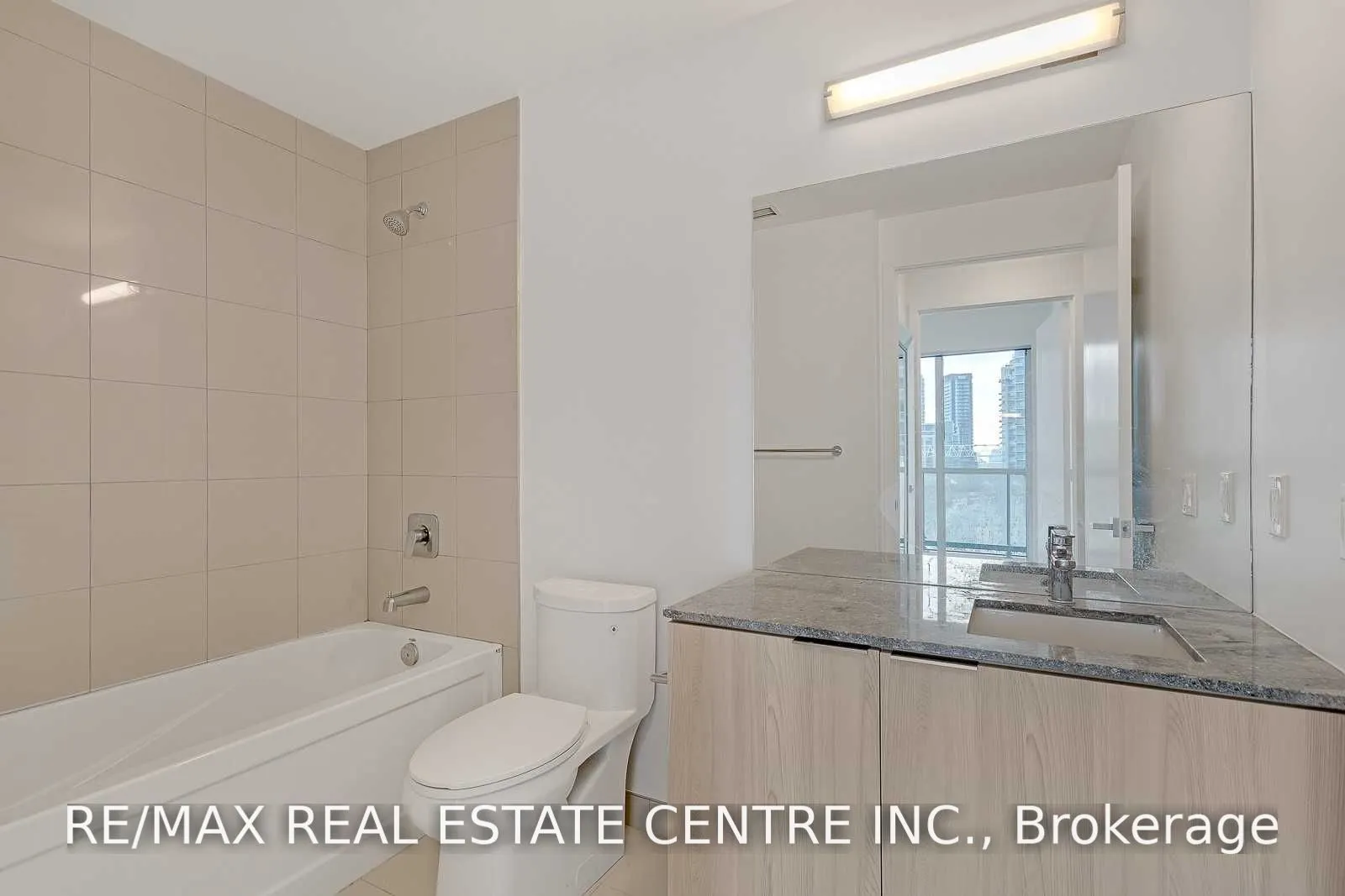 30 Ordnance Street #706