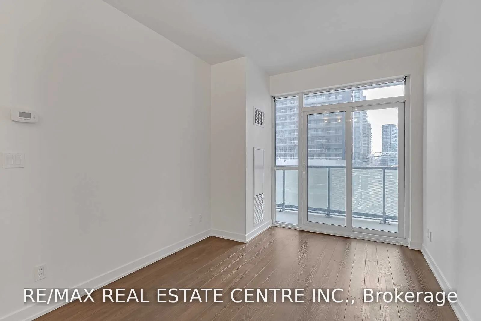 30 Ordnance Street #706