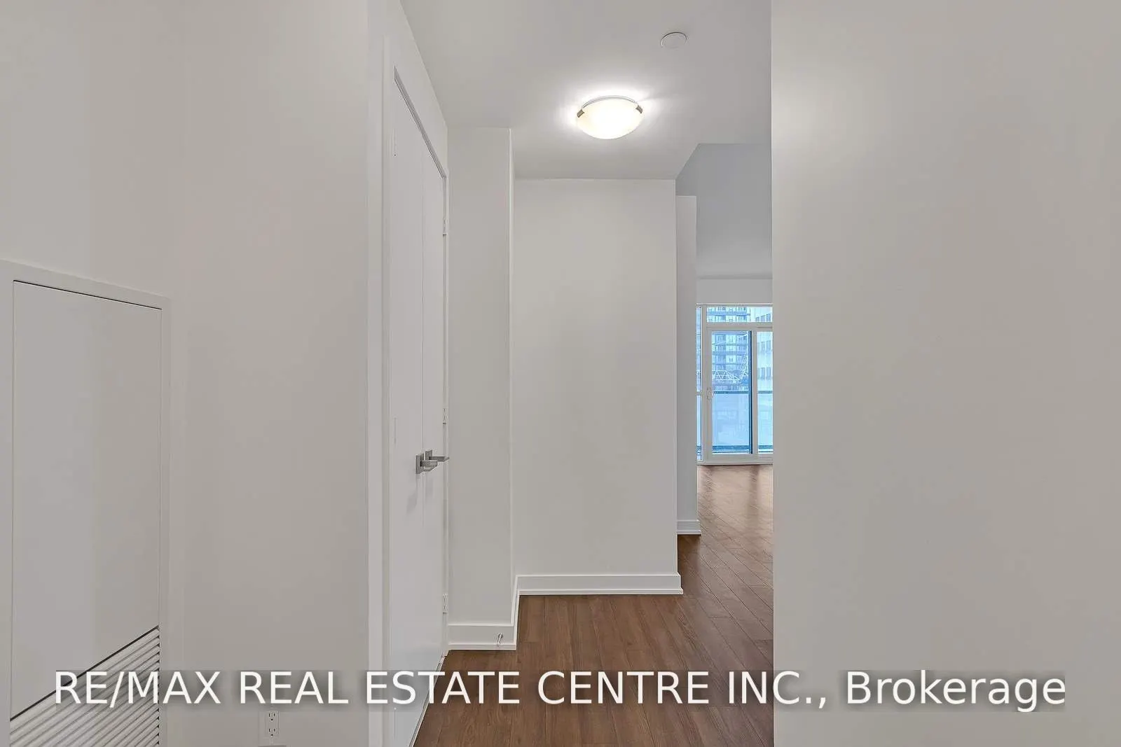 30 Ordnance Street #706