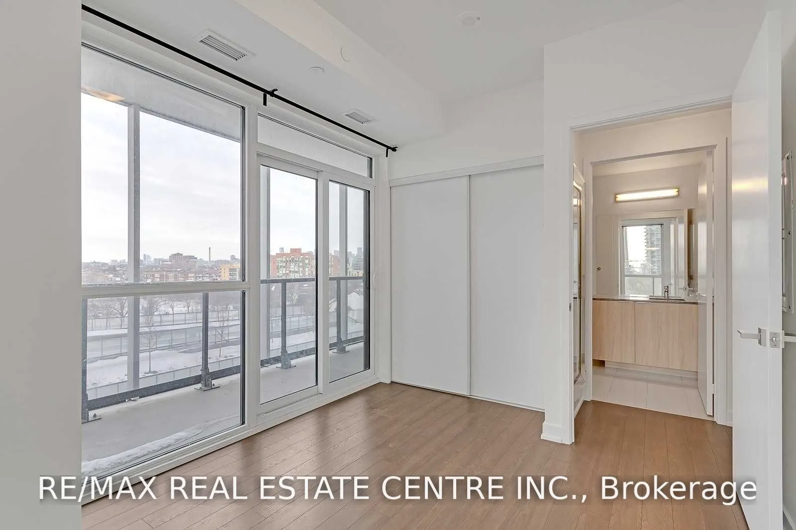 30 Ordnance Street #706
