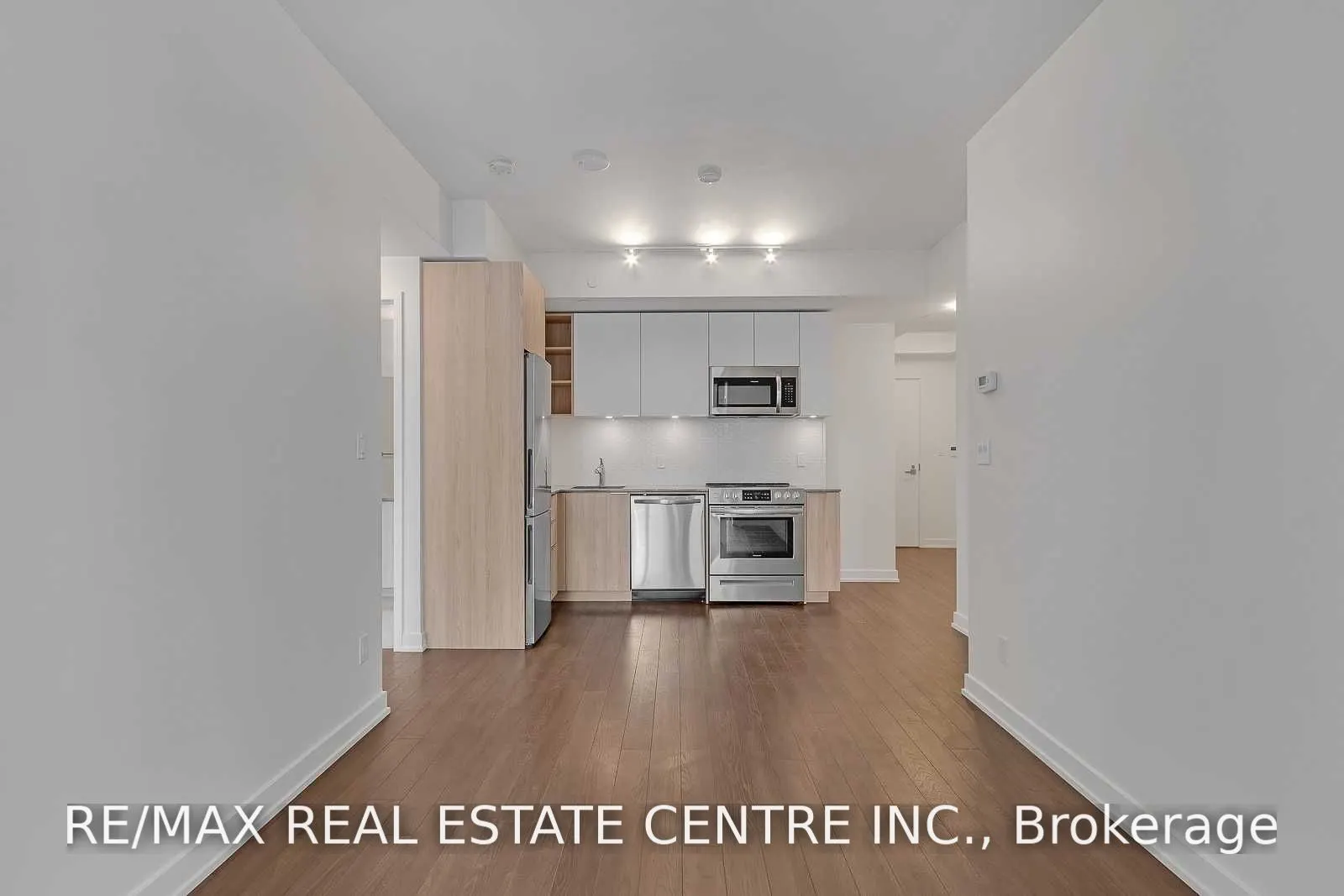 30 Ordnance Street #706
