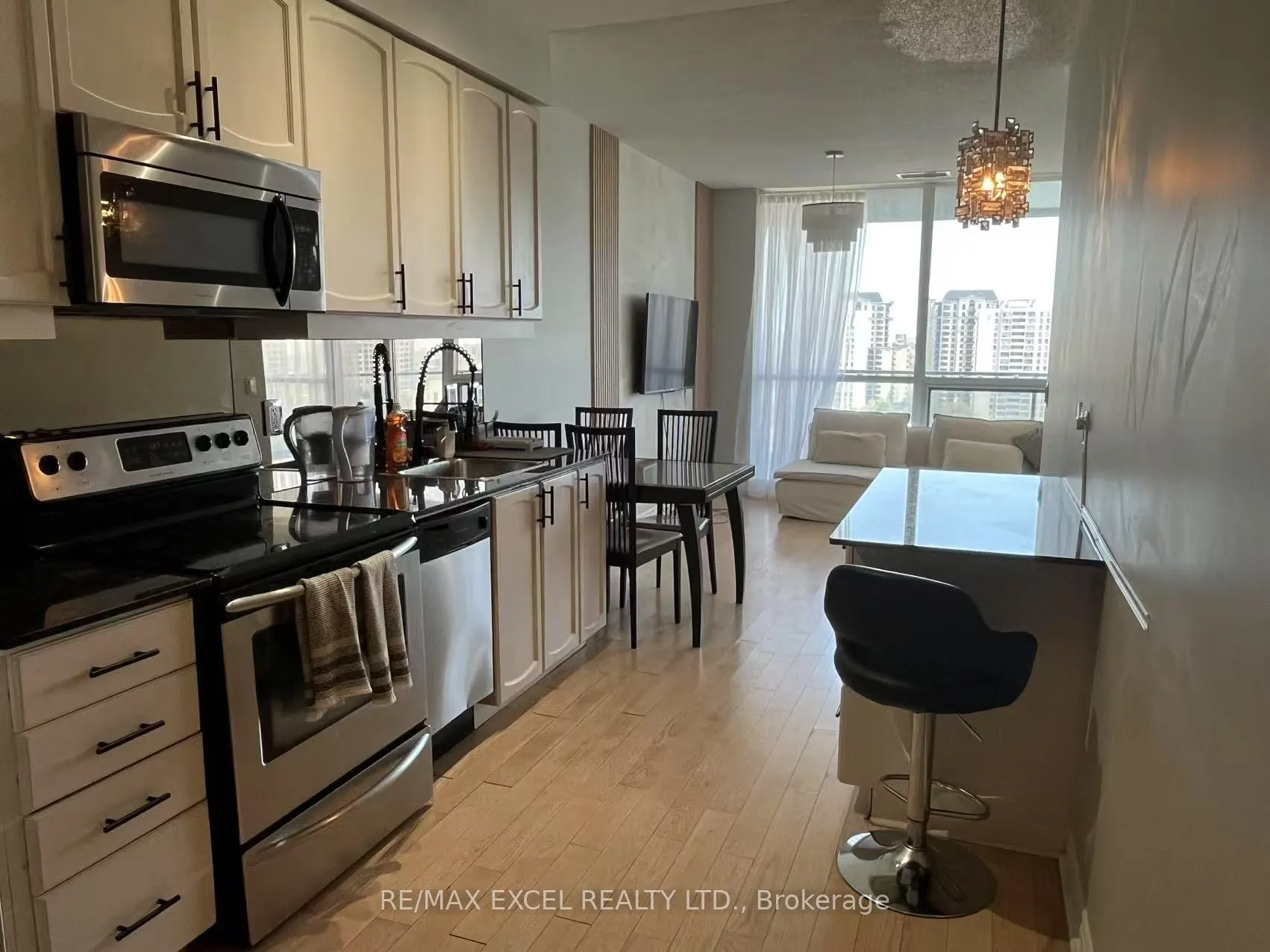 2885 Bayview Avenue #1126