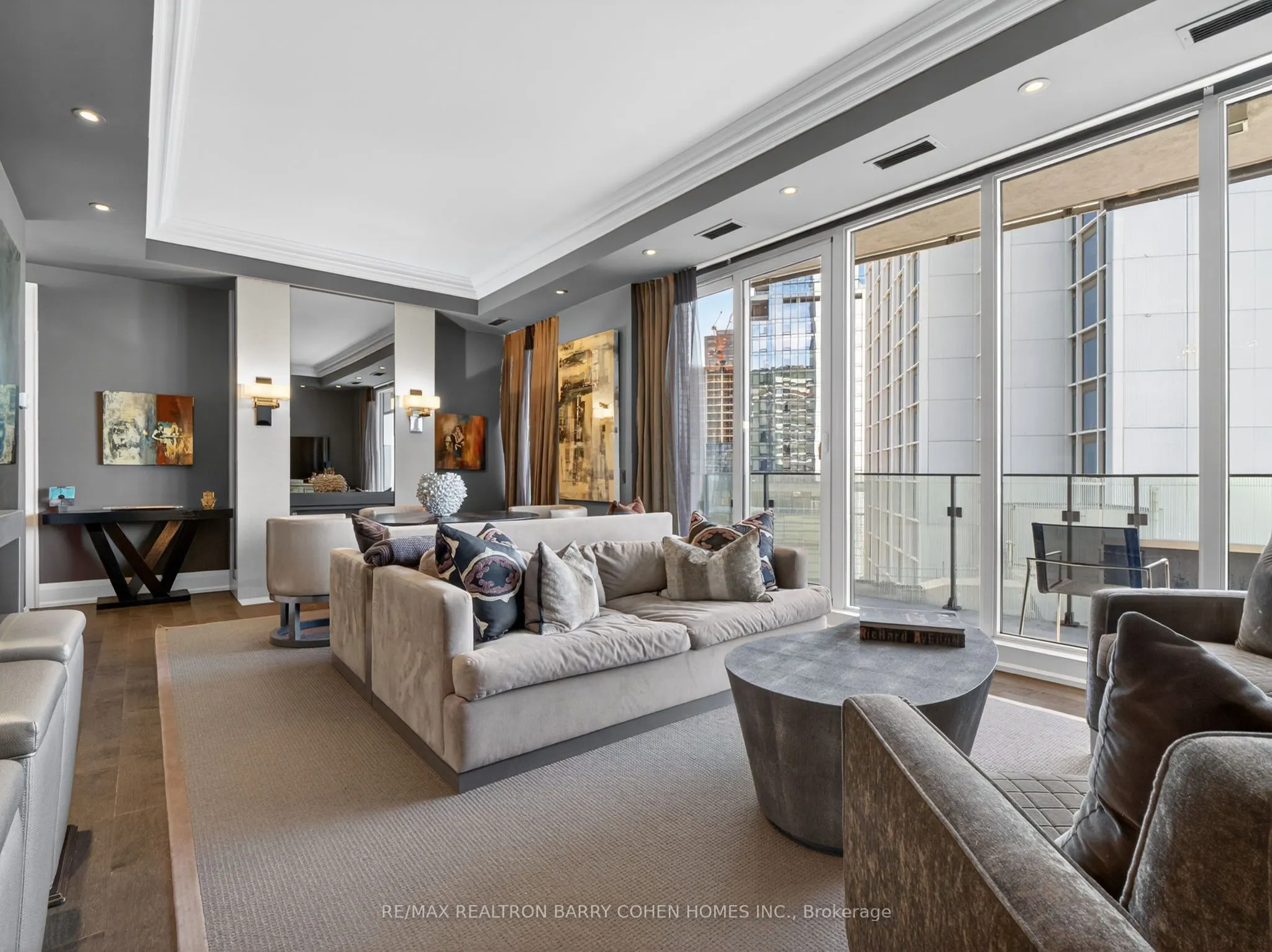 88 Davenport Road #1202