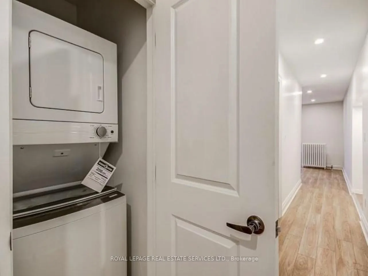 995 Bloor Street W