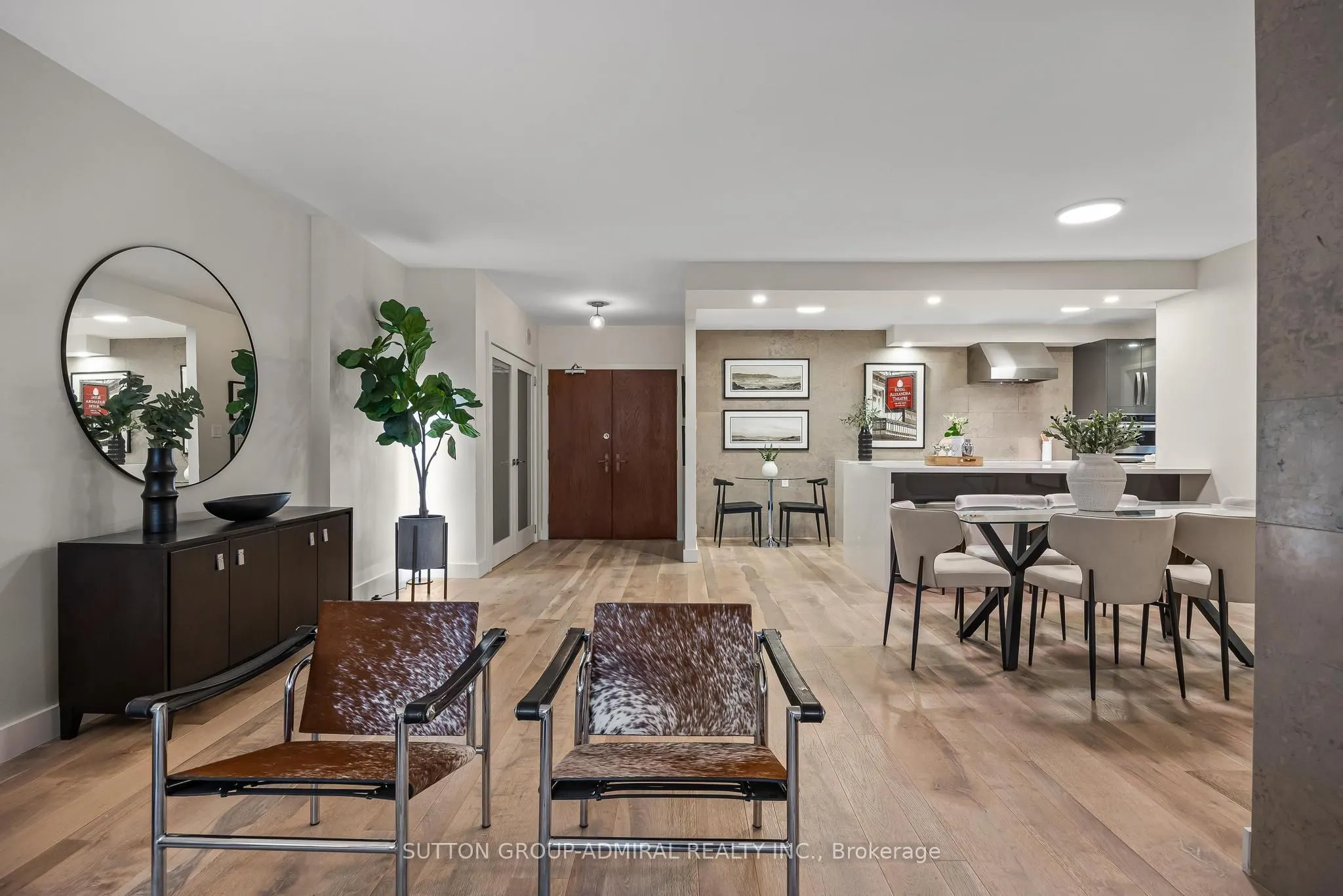350 Lonsdale Road #206