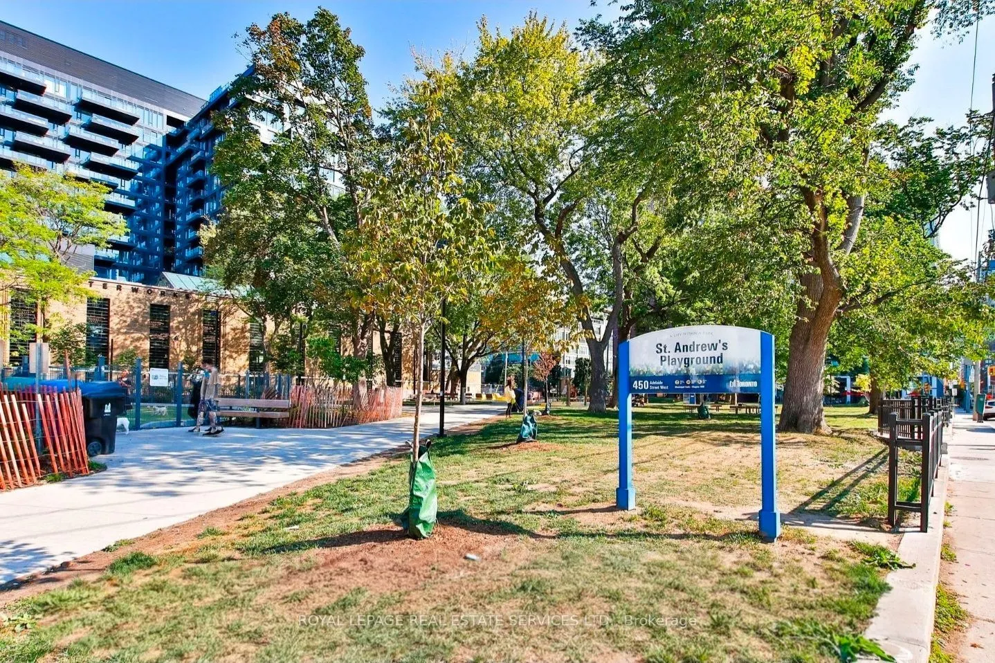 560 King Street W #626