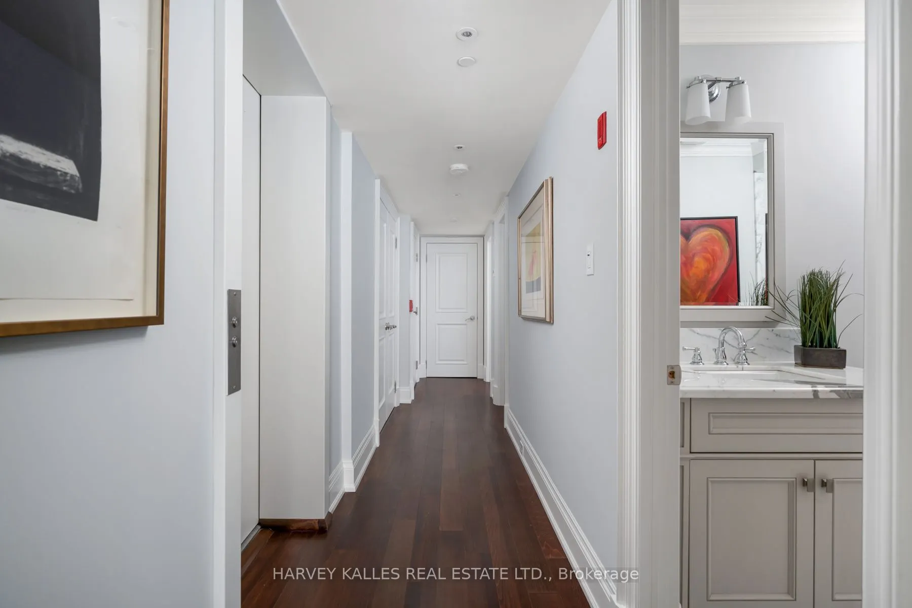 319 Lonsdale Road #2D