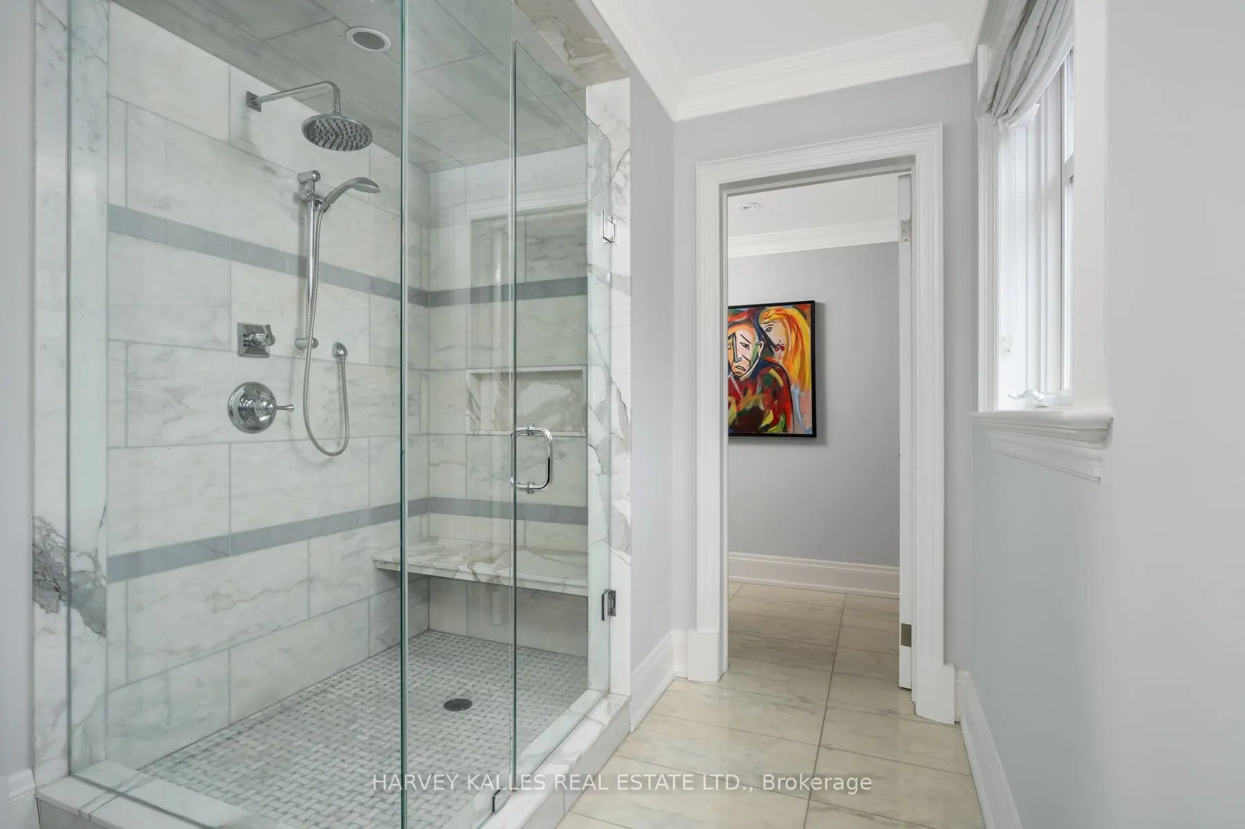 319 Lonsdale Road #2D