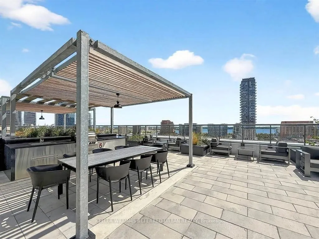 135 Lower Sherbourne Street #1635