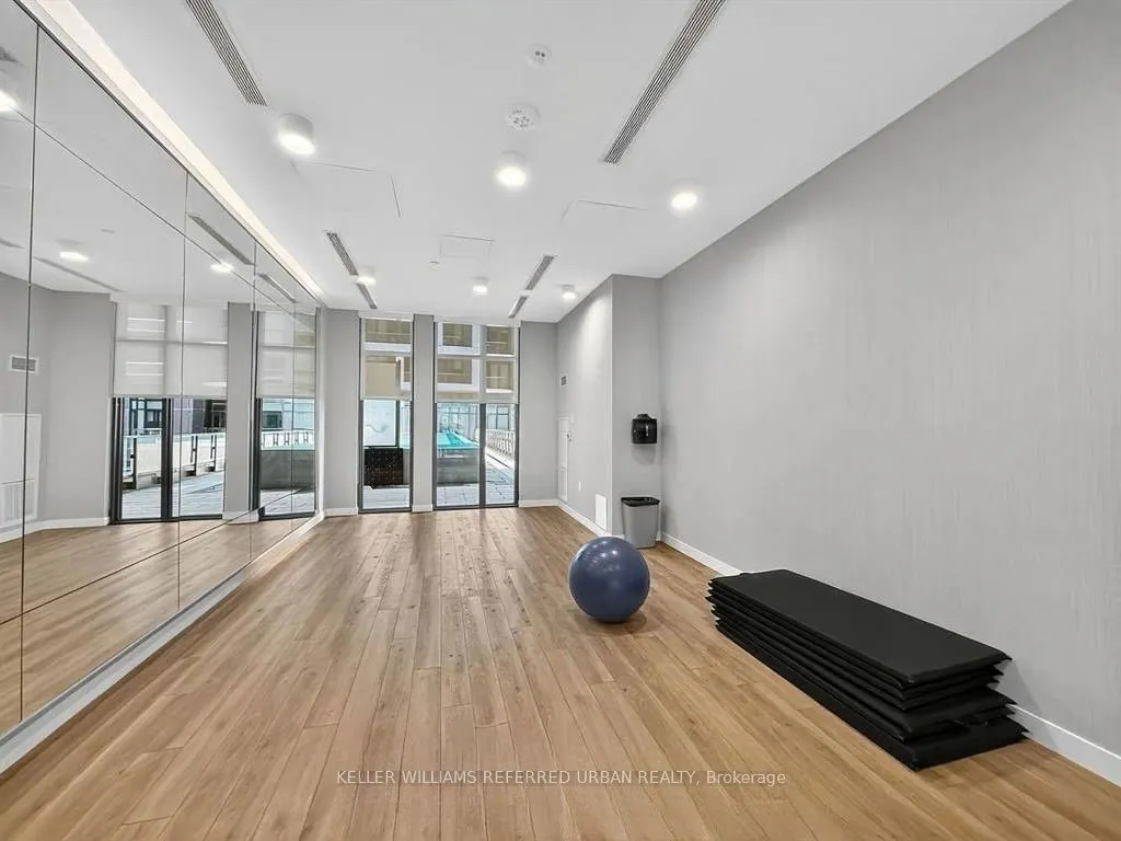 135 Lower Sherbourne Street #1635