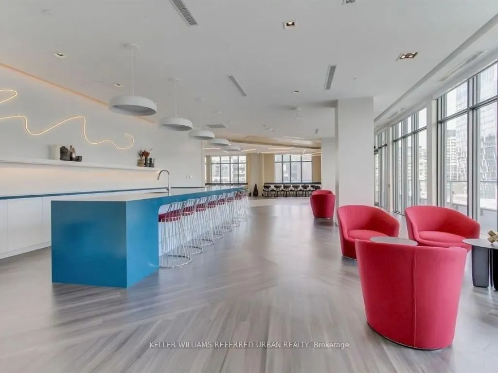 135 Lower Sherbourne Street #1635