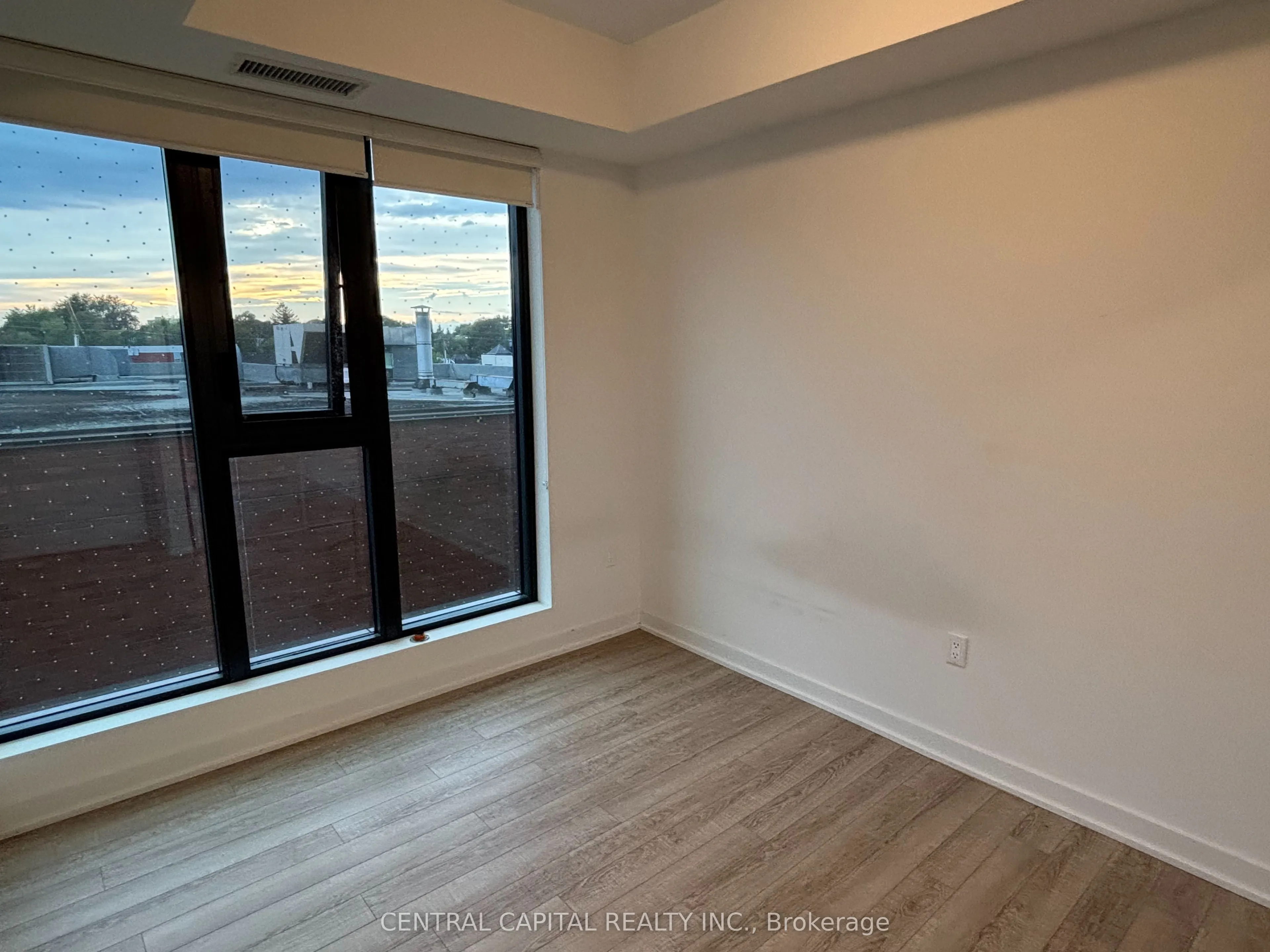 250 Lawrence Avenue W #419