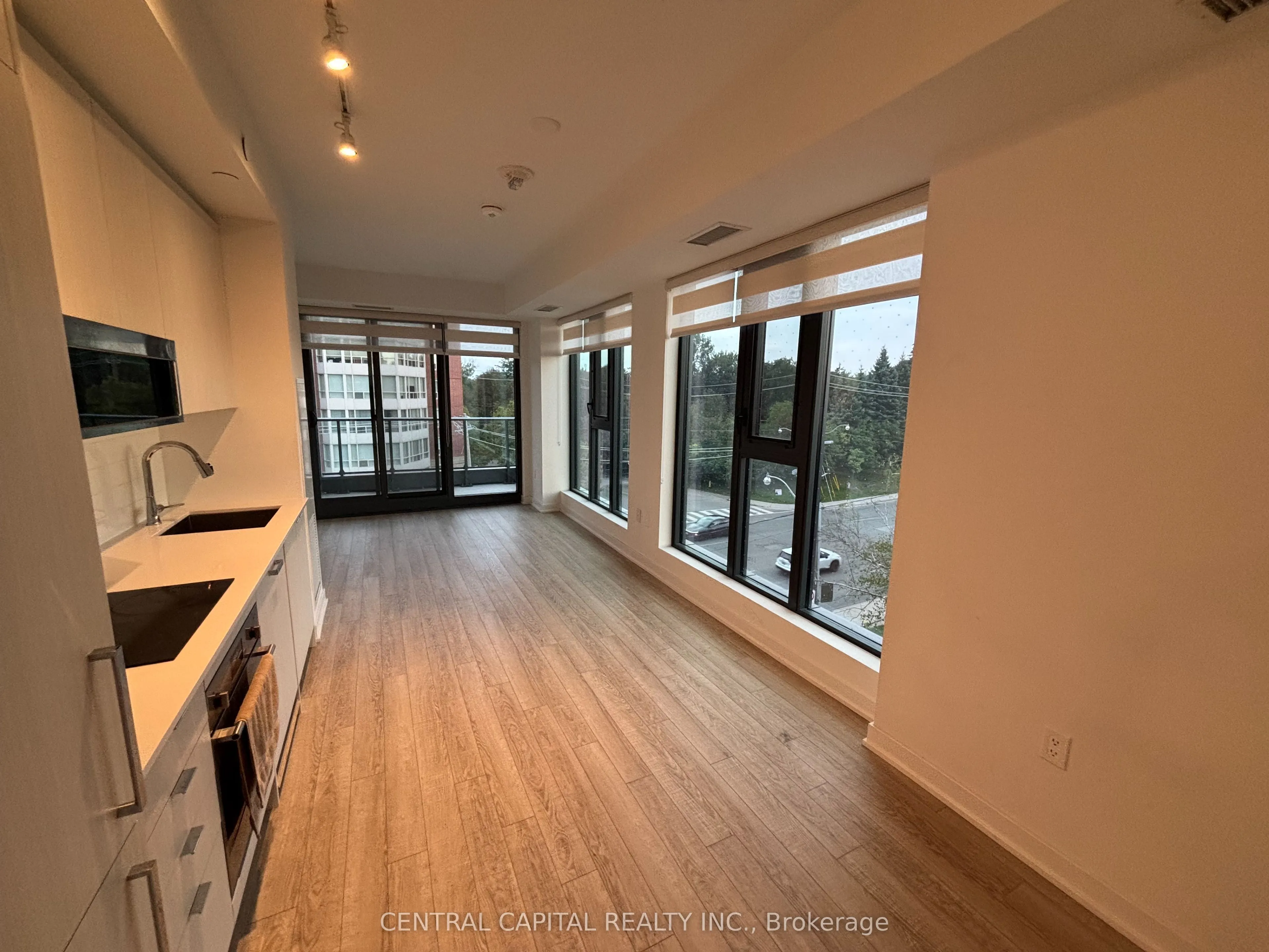 250 Lawrence Avenue W #419