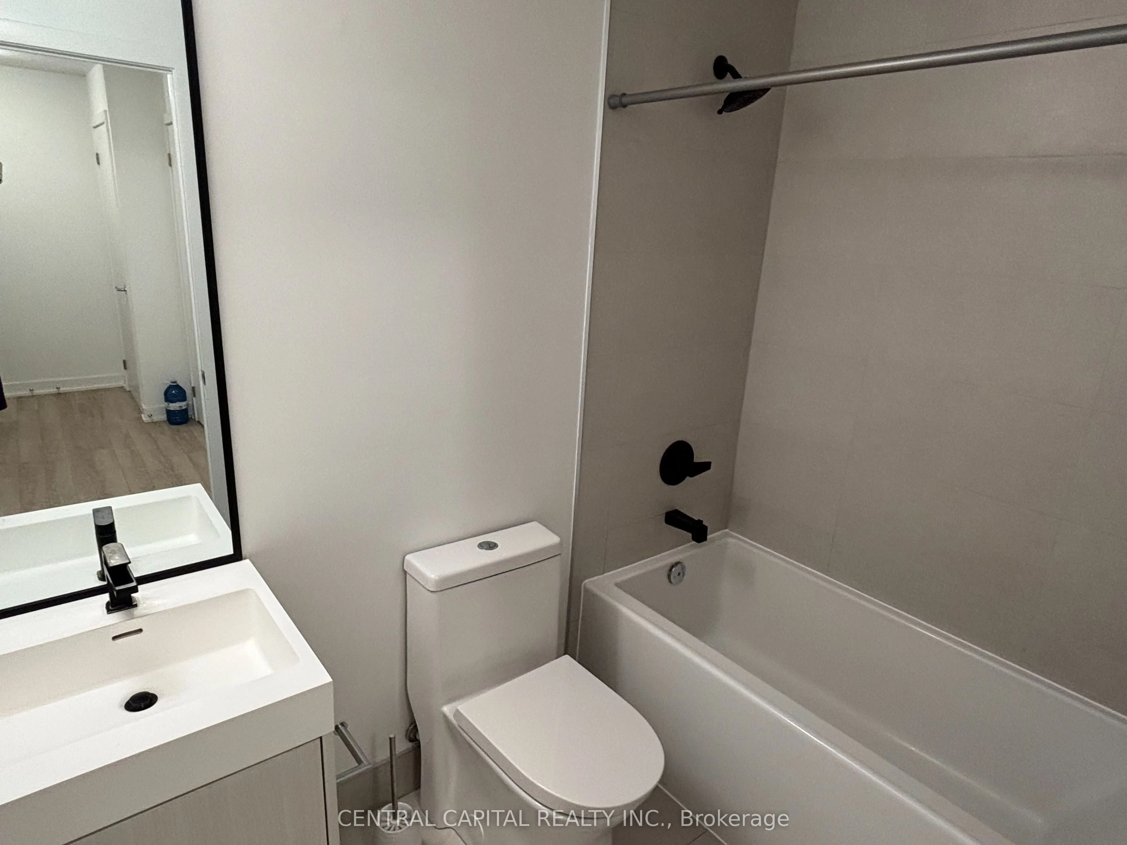 250 Lawrence Avenue W #419