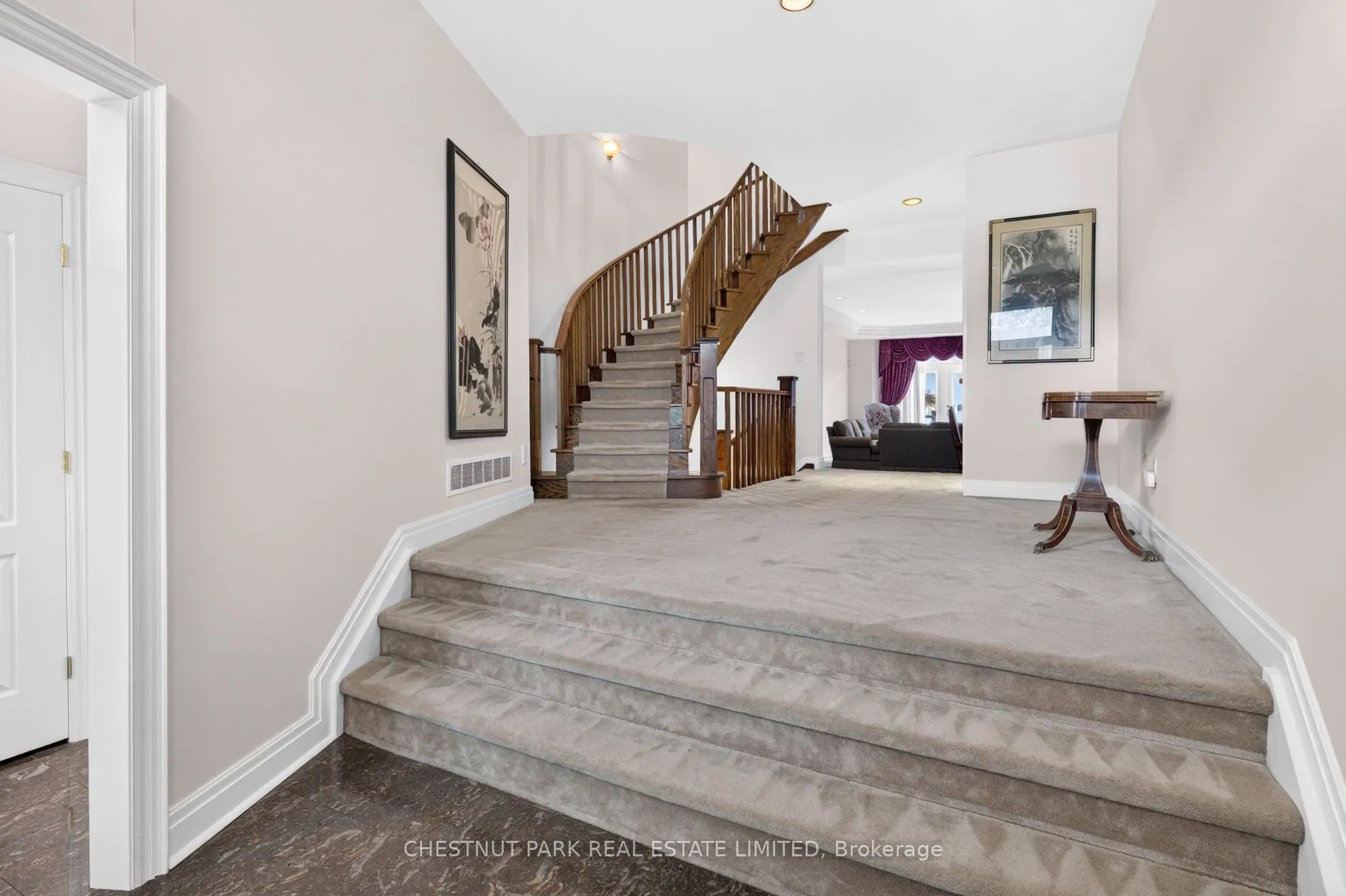 248 Spadina Road