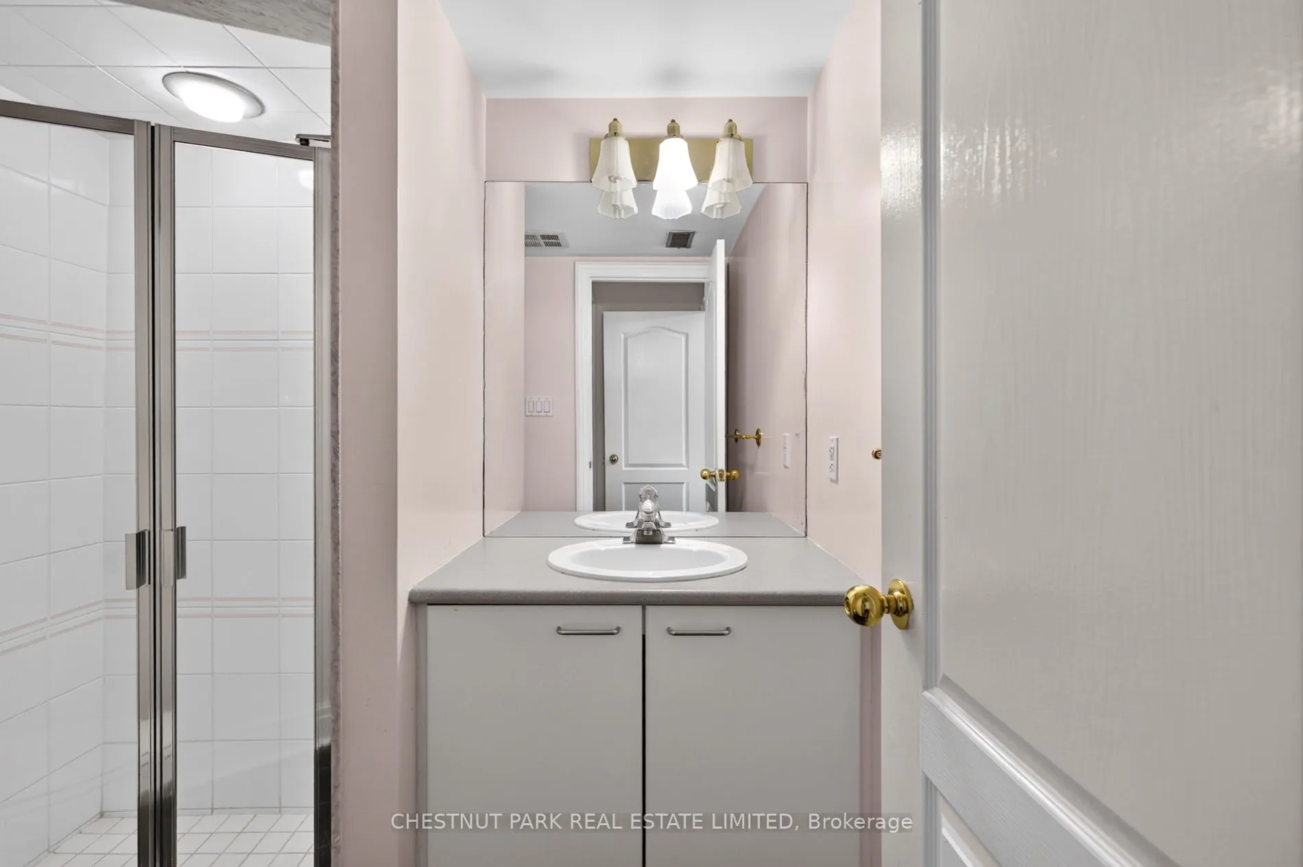248 Spadina Road