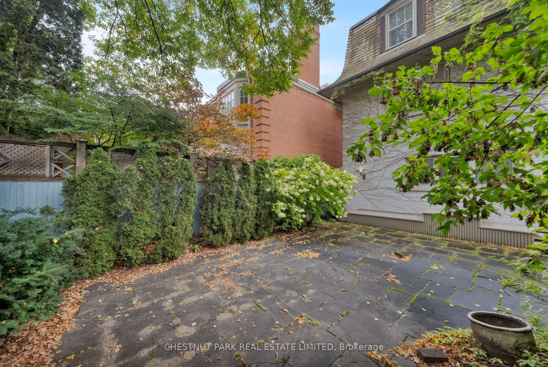 42 Crescent Road