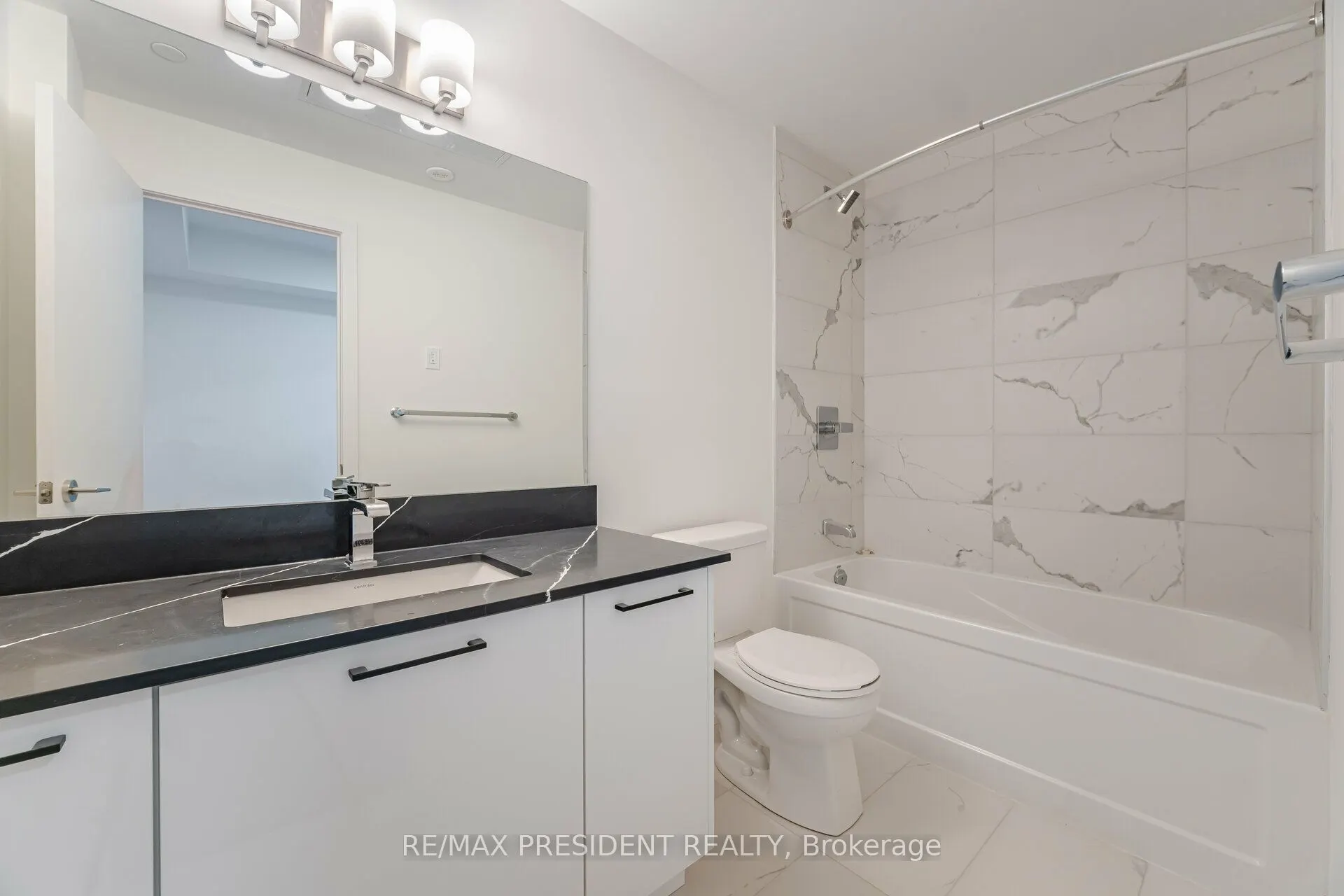 861 Sheppard Avenue W #41