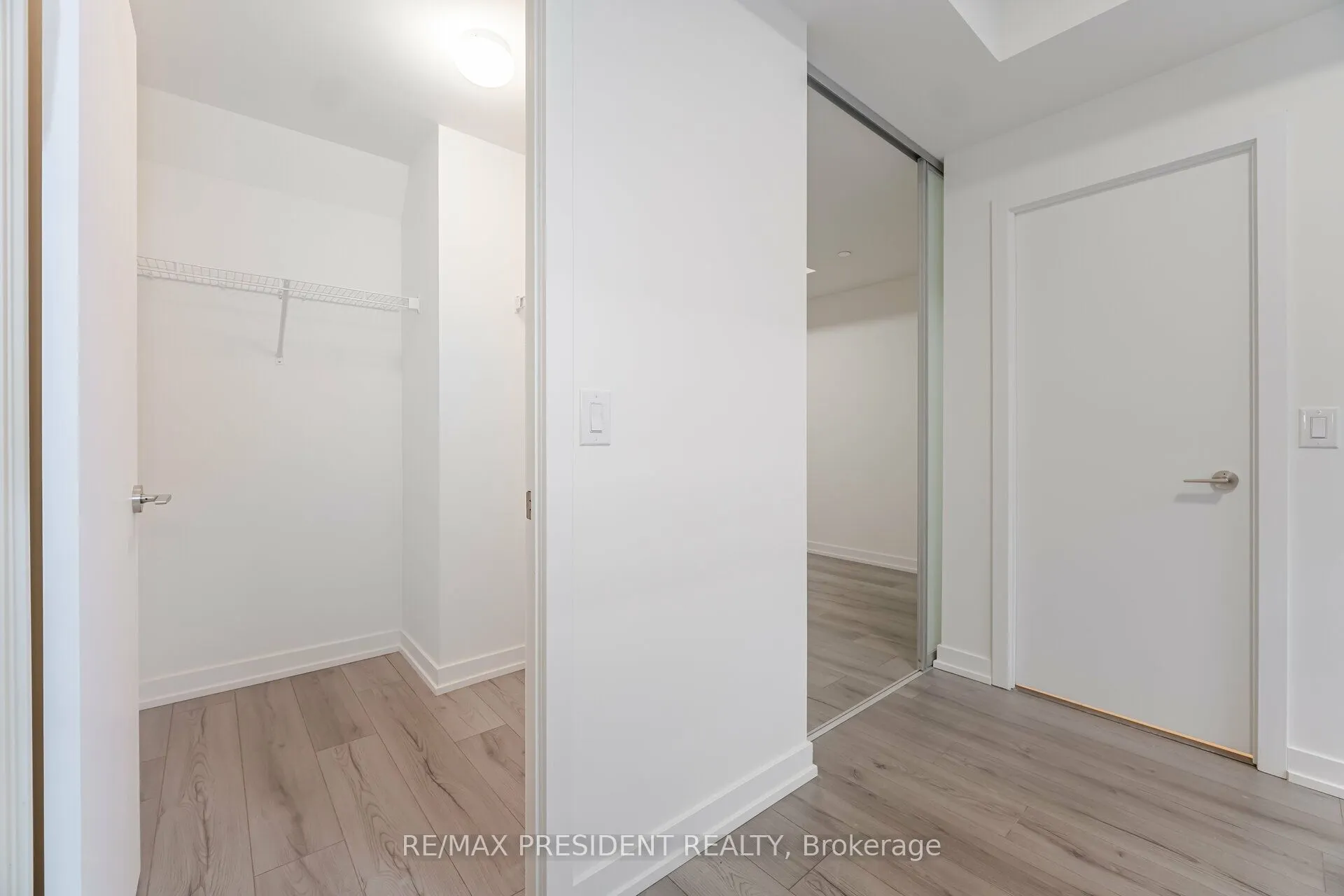 861 Sheppard Avenue W #41