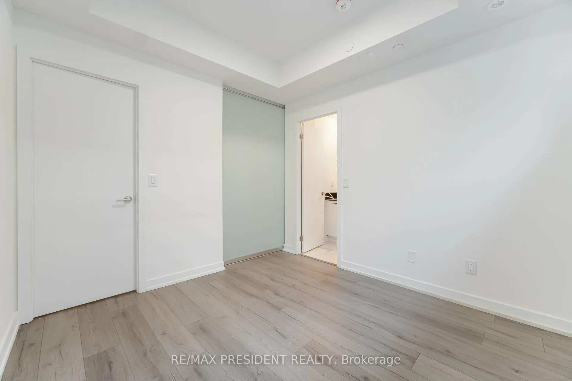 861 Sheppard Avenue W #41