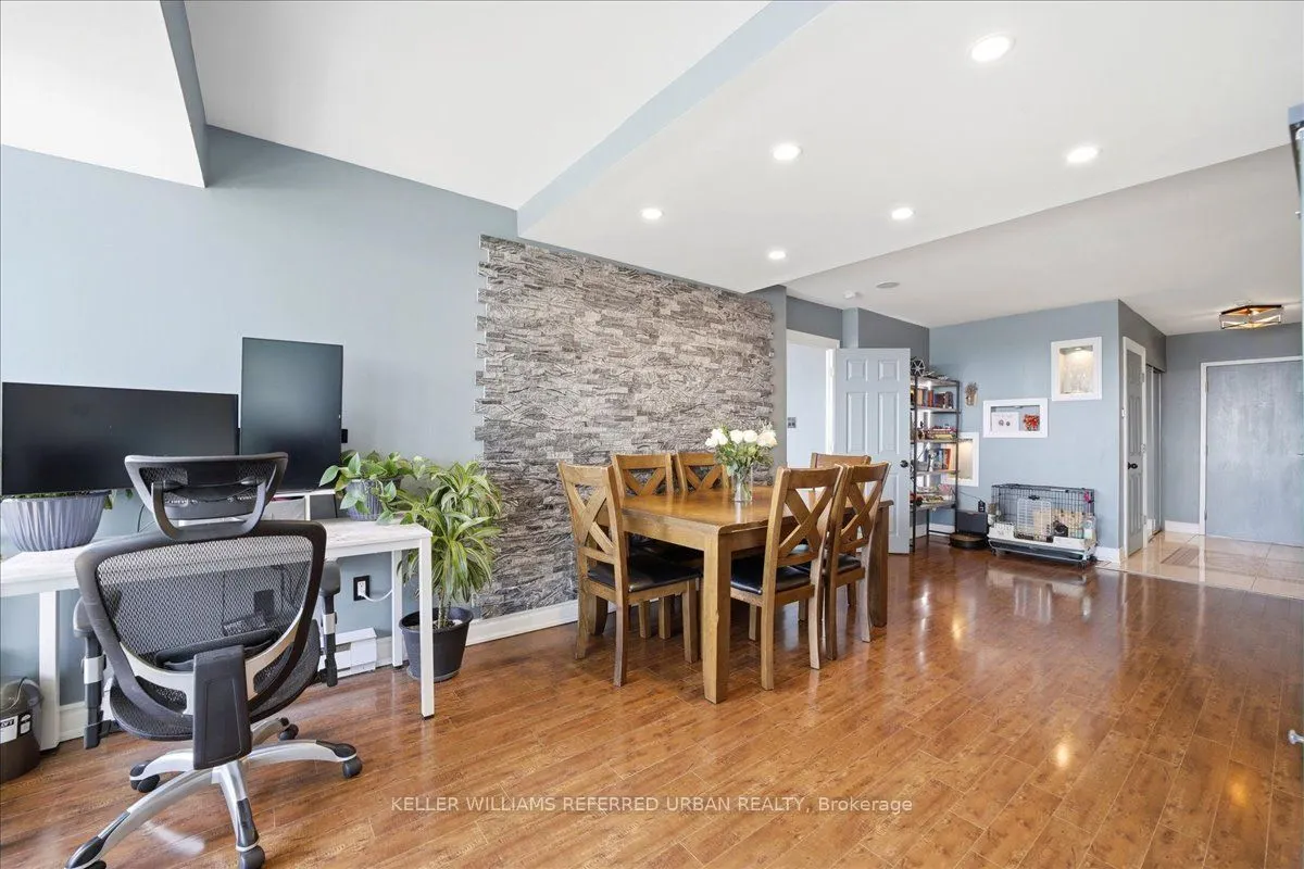 10 Torresdale Avenue #1902