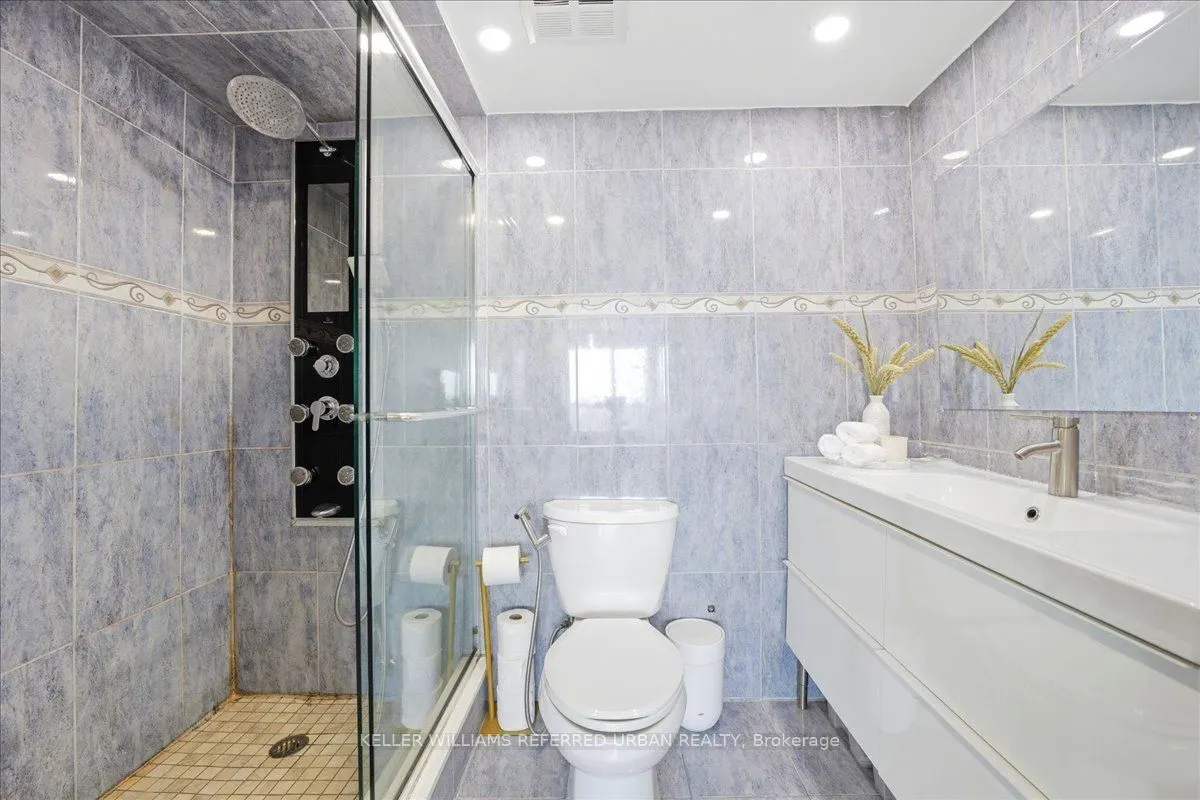 10 Torresdale Avenue #1902
