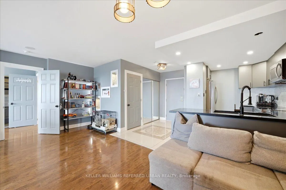 10 Torresdale Avenue #1902