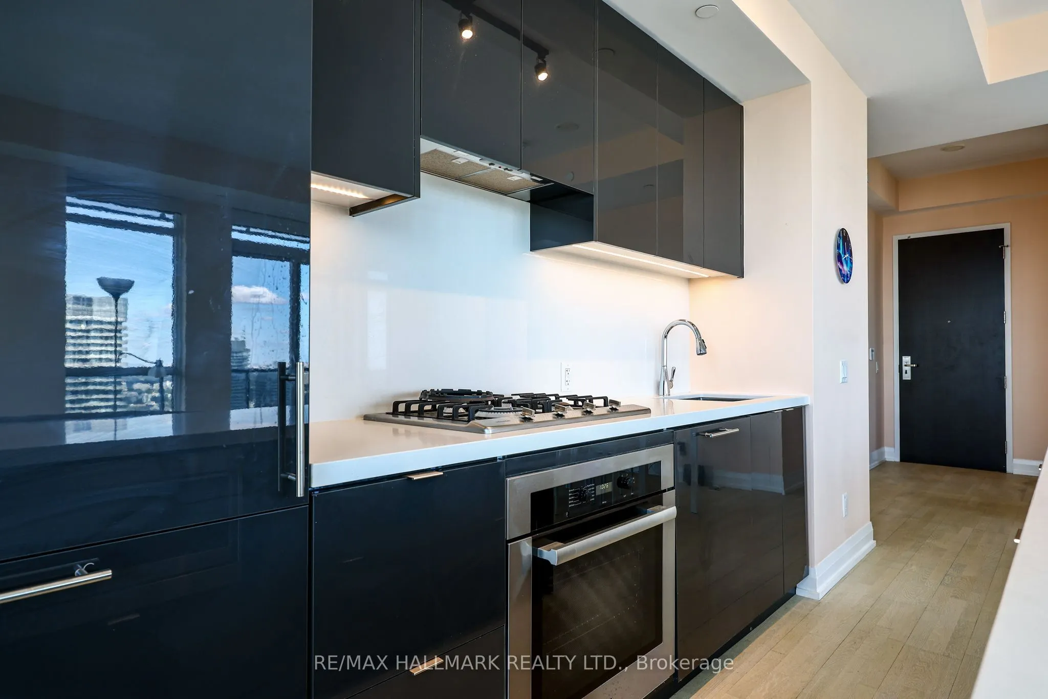 7 Grenville Street #6005