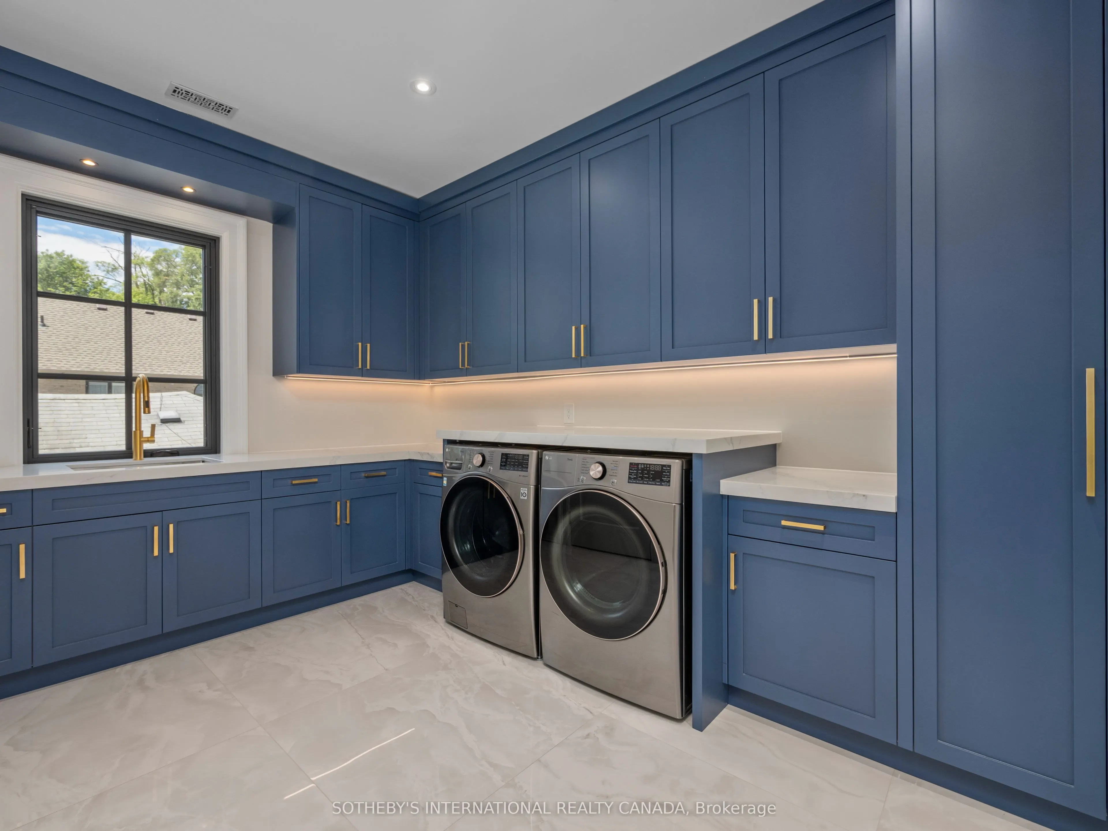 22 Brookfield Road