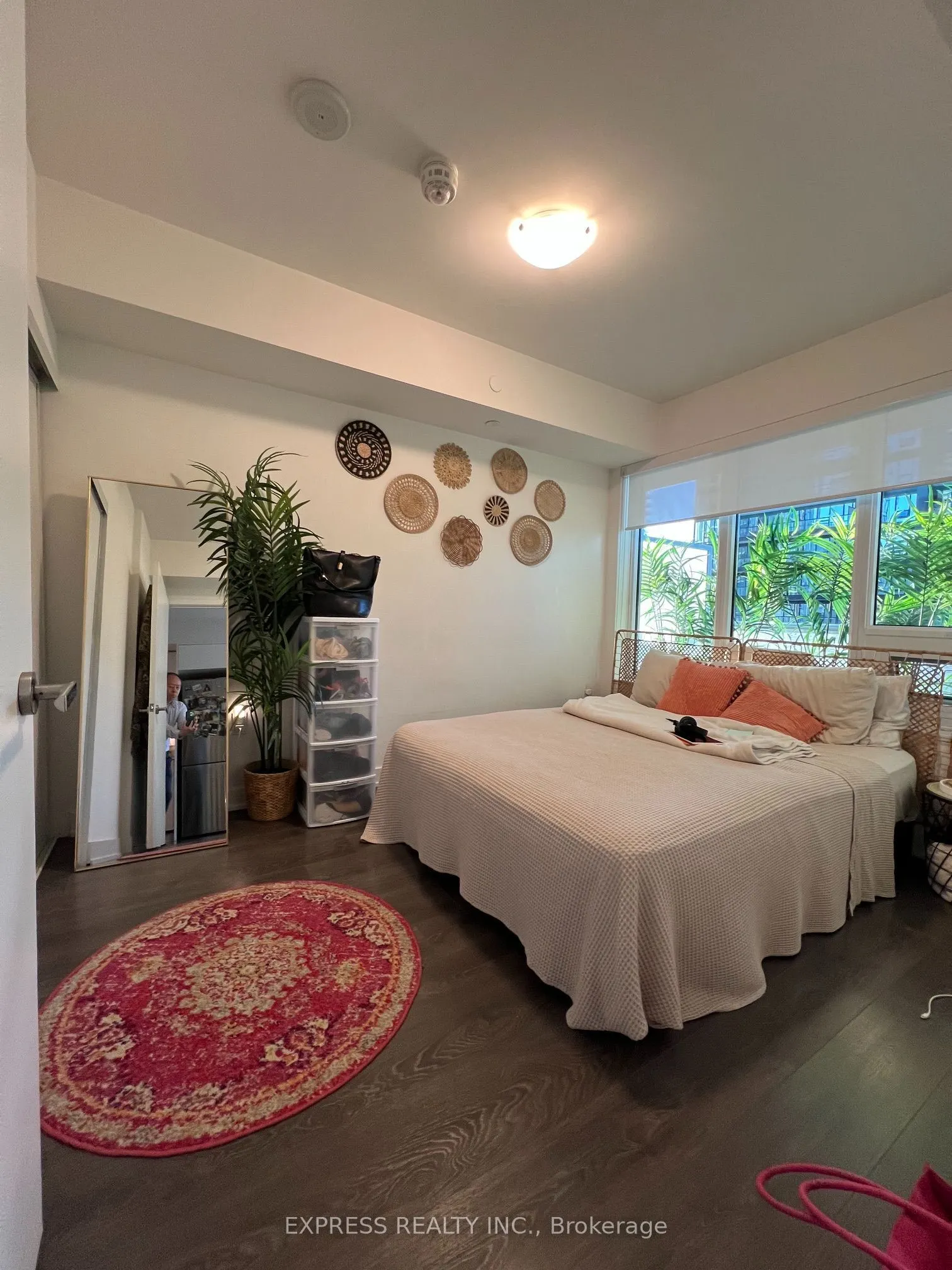 99 Broadway Avenue #1601